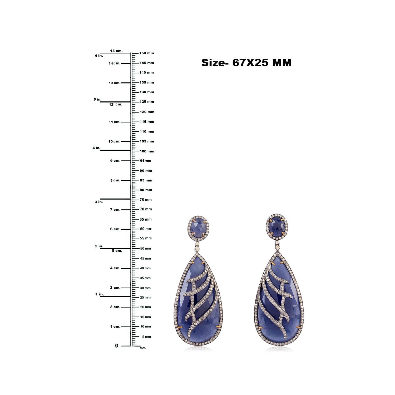 Two Tier Blue Sapphire Dangle Earrings With Diamonds Lines On It In New Condition For Sale In New York, NY