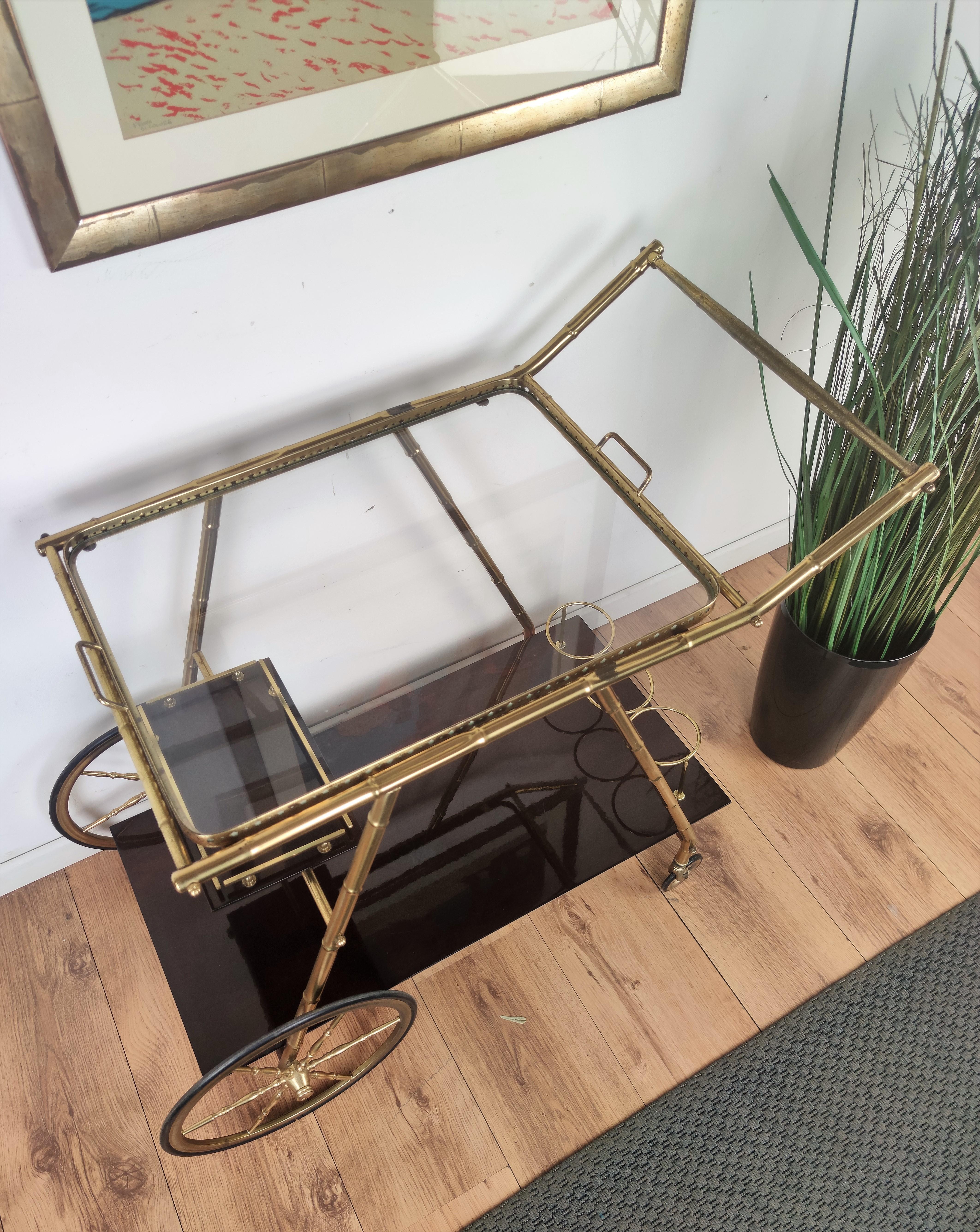 Italian Two-Tier Brass and Glass Bar Cart with Removable Top Tray, Italy, 1970s For Sale