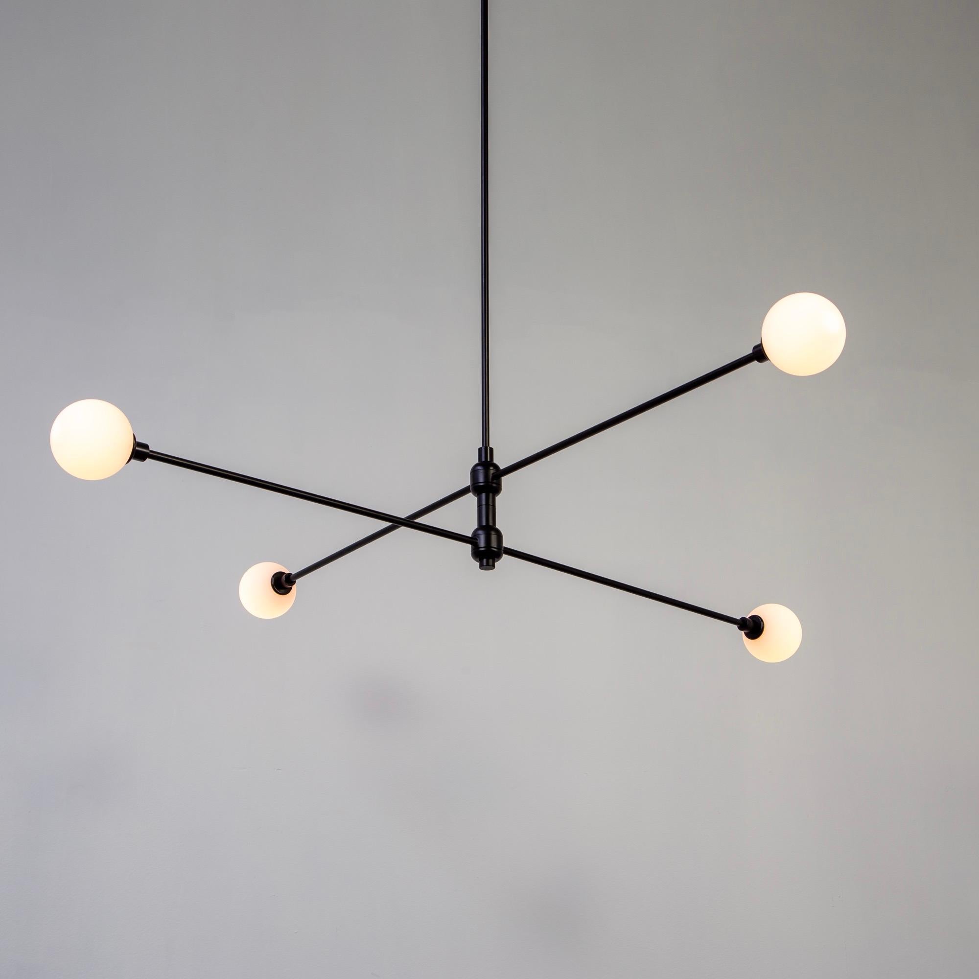 Lampadario a due piani, prototipo, piccoli globi di vetro, nero, realizzato su ordinazione in vendita 2