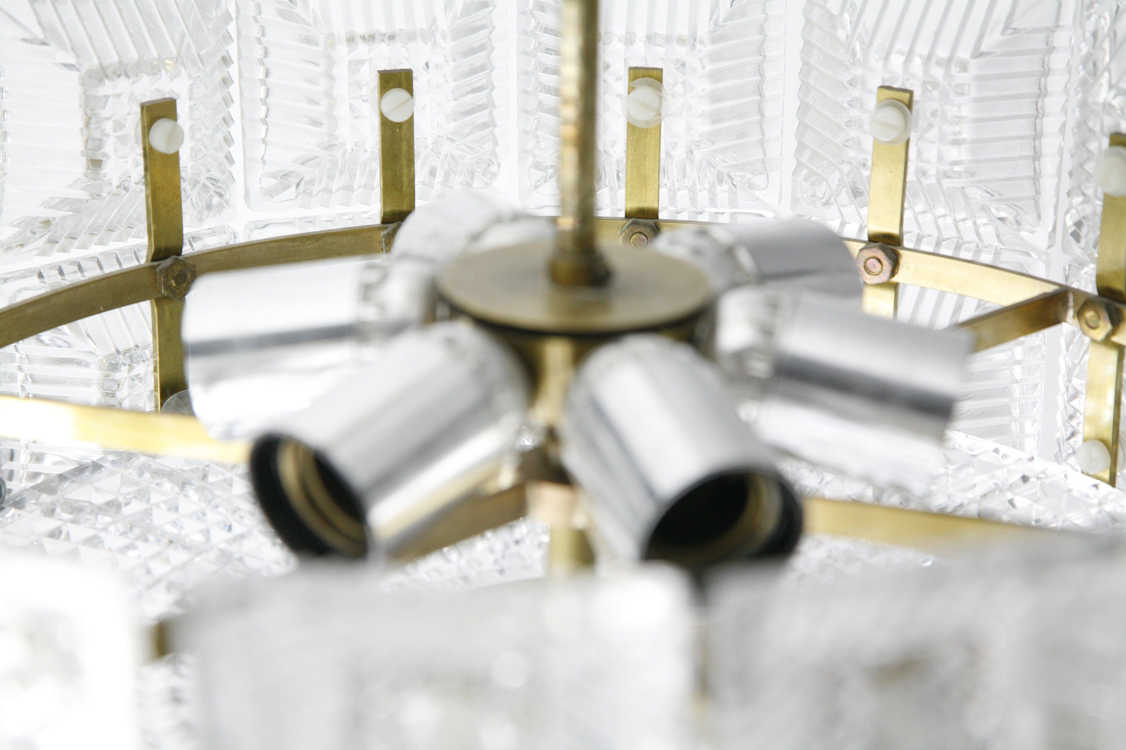 Mid-Century moderno Lampadario a due piani in cristallo Orrefors Disegnato da Carl Fagerlund, 1970, Svezia in vendita