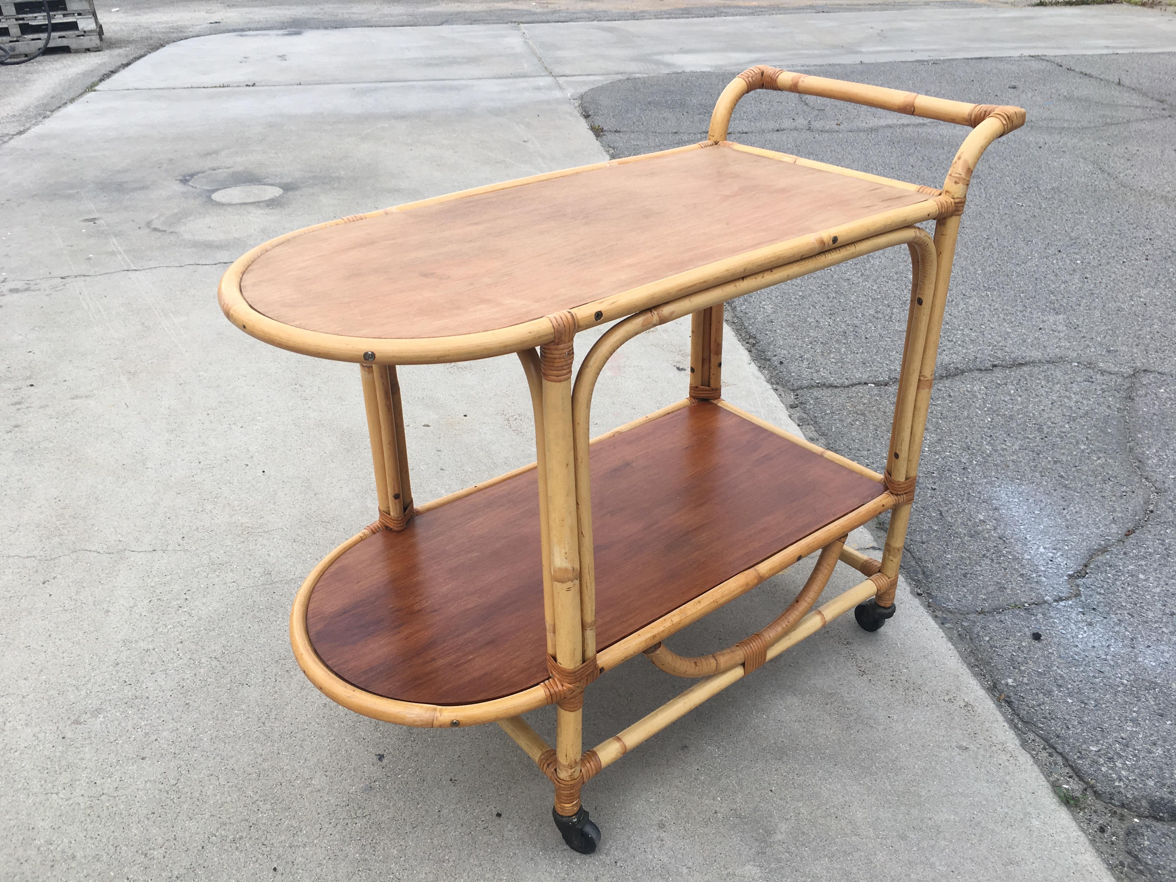 Two-Tier Rattan and Mahogany Tombstone Bar Cart In Excellent Condition For Sale In Van Nuys, CA