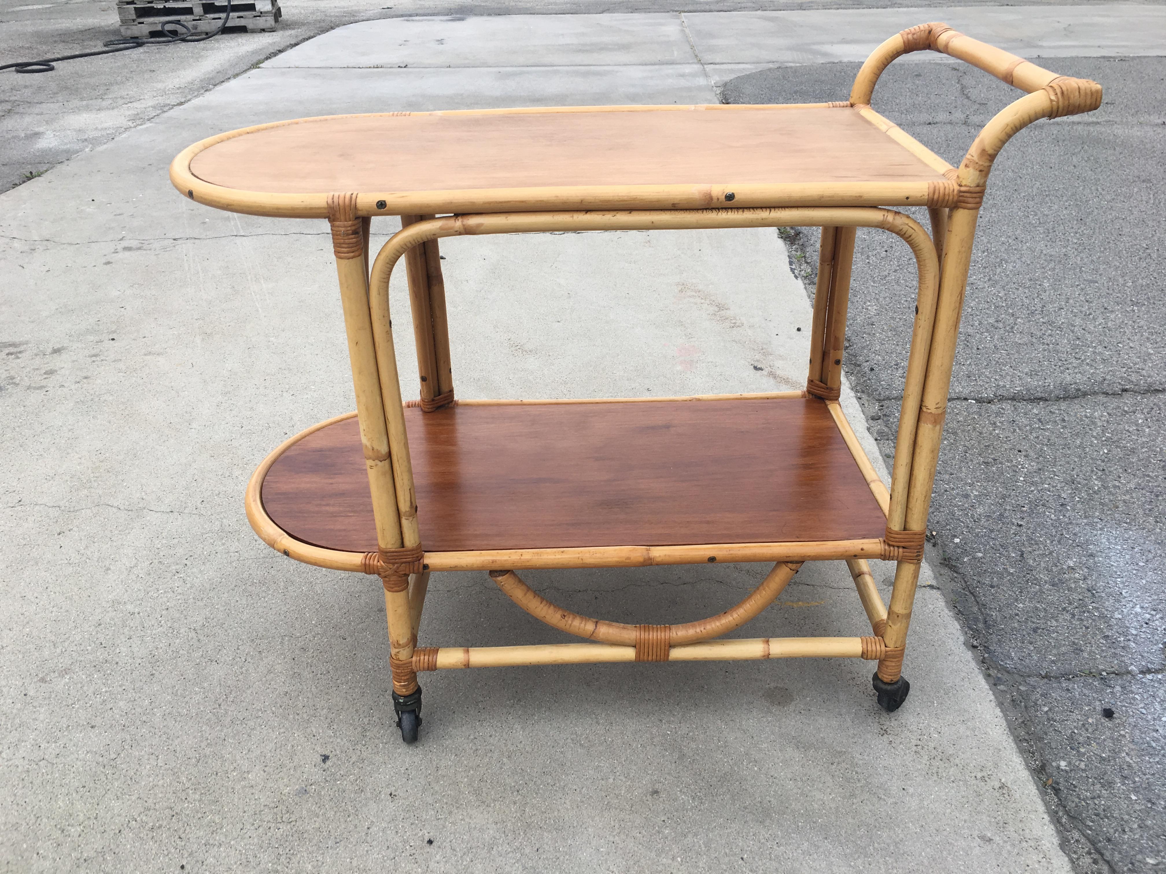 Mid-20th Century Two-Tier Rattan and Mahogany Tombstone Bar Cart For Sale