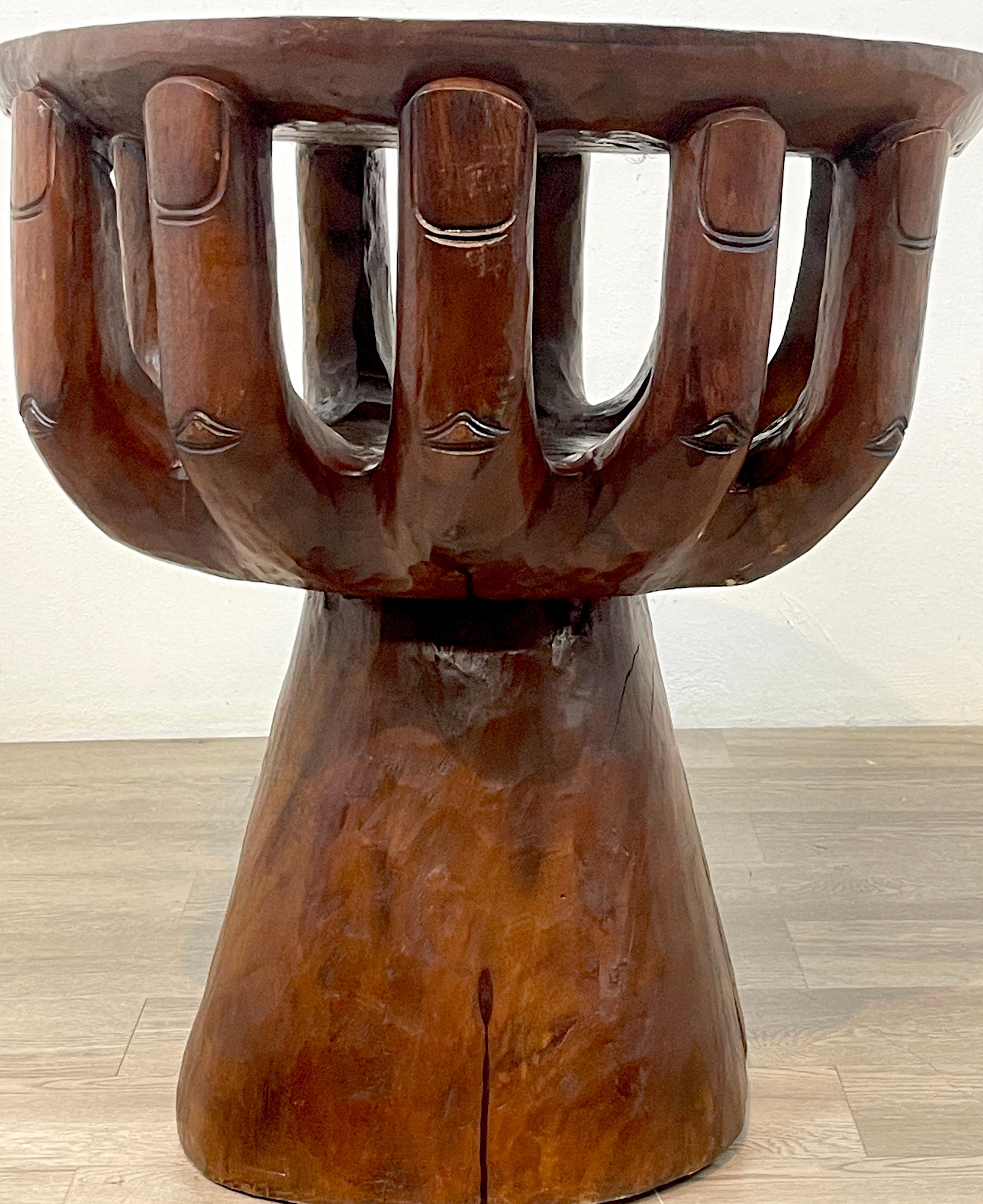 Two-Tiered Cupped Hands Table, in the Manner of Pedro Friedeberg For Sale 3