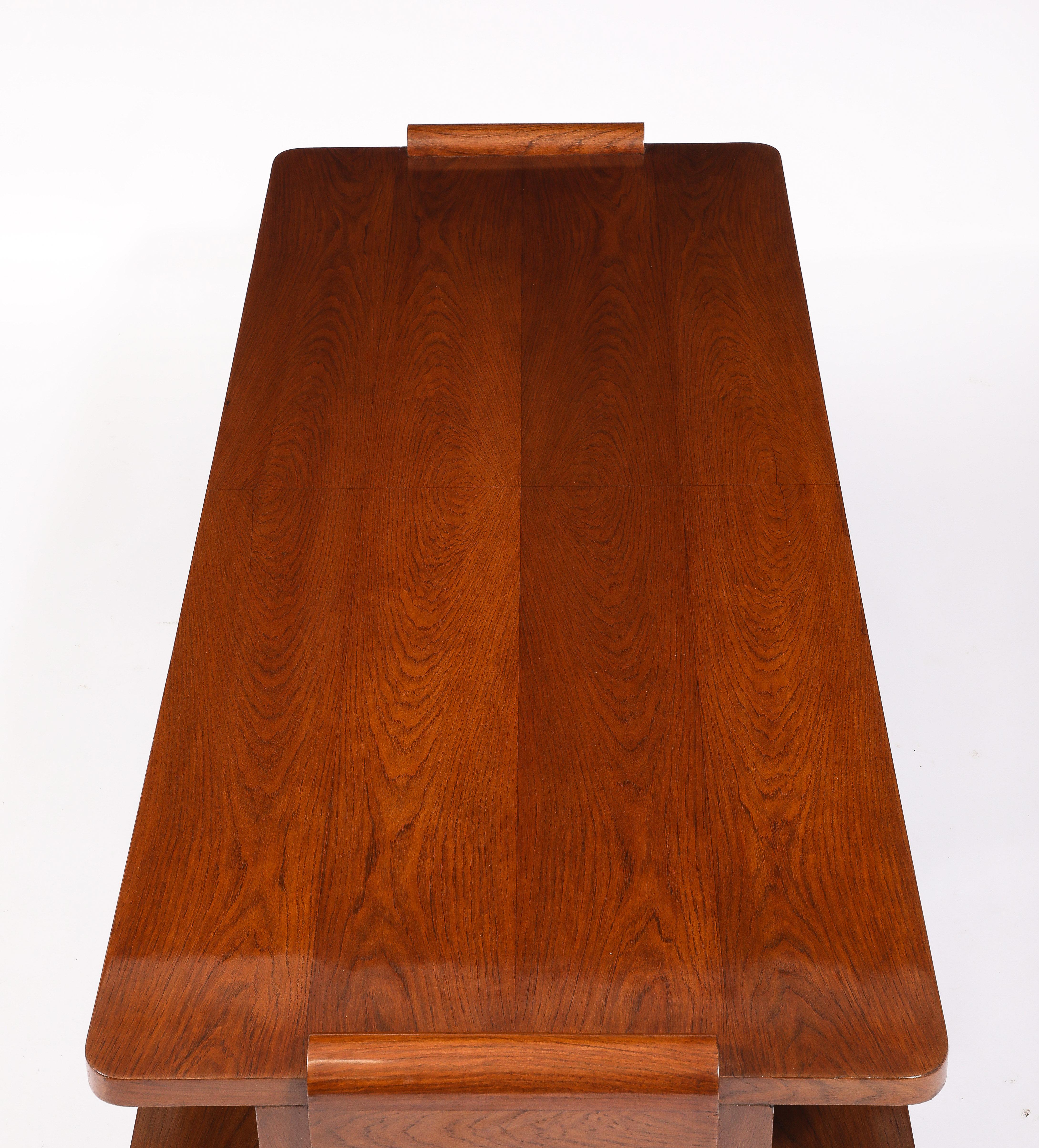 Chêne Table basse à deux niveaux en Oak Art Deco, France 1940's en vente