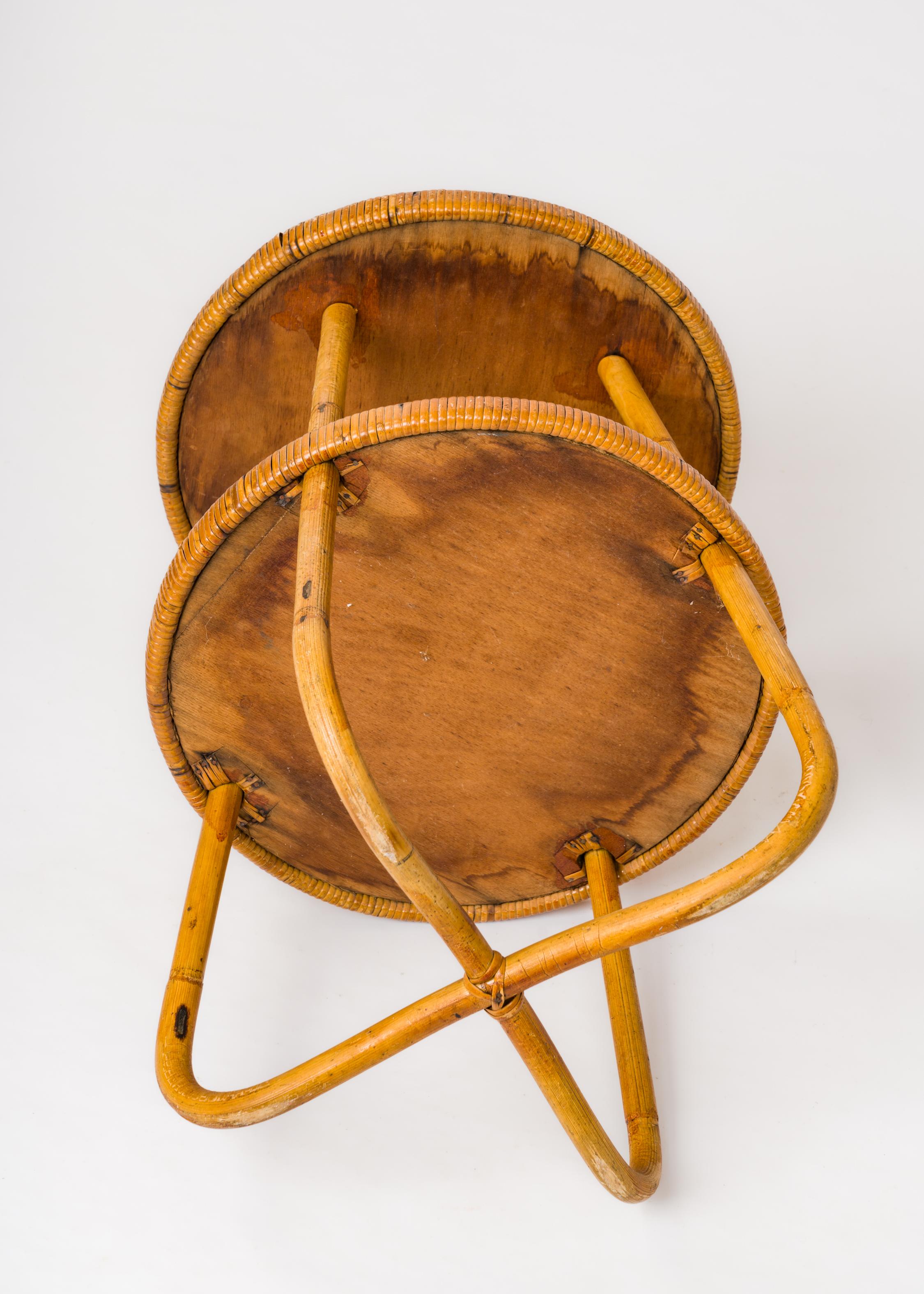 Gueridon in rattan a due livelli w. Gambe incrociate - Francia anni '60 in vendita 2