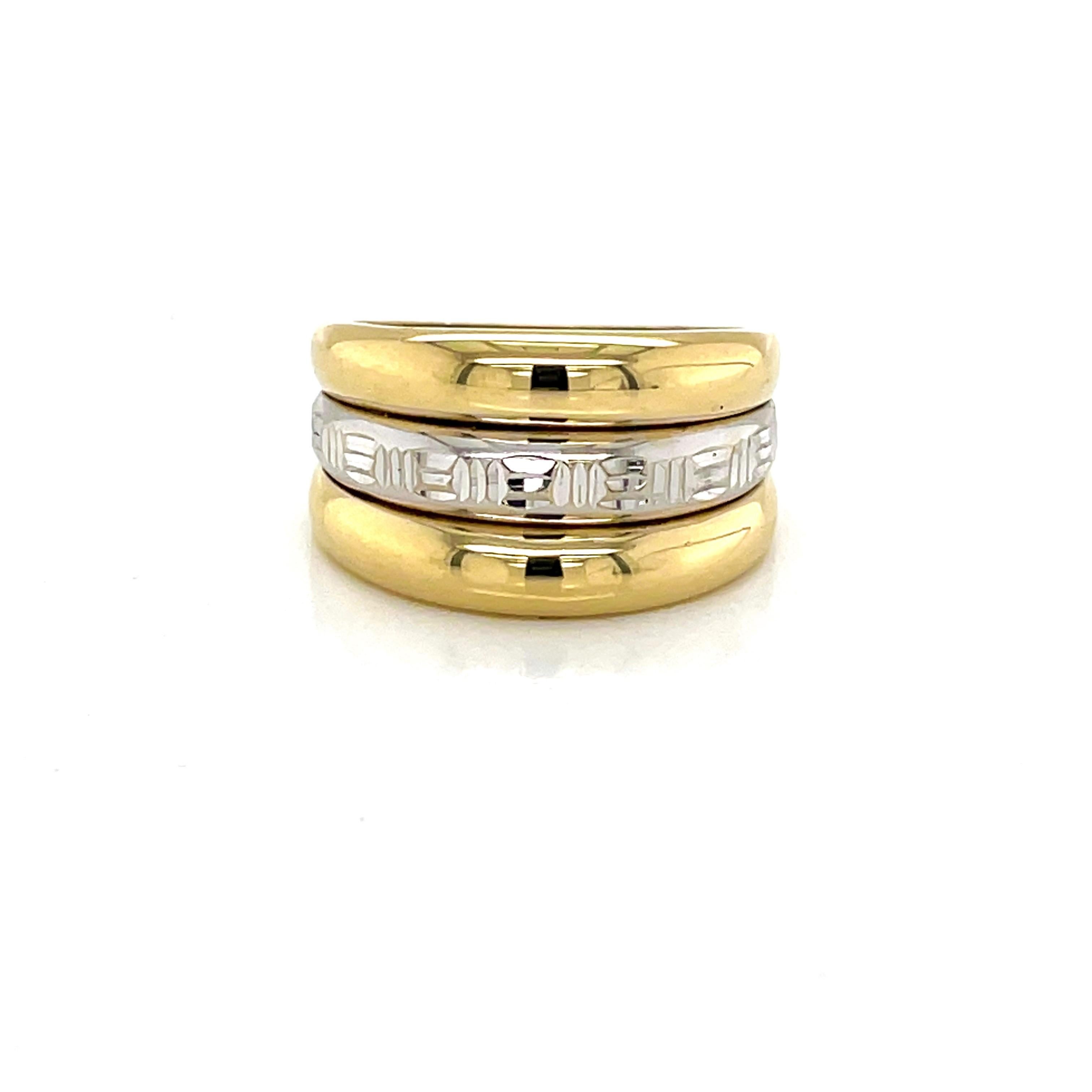 Bandring aus 14 Karat Gold mit griechischem Schlüssel-Detail, zweifarbig im Zustand „Gut“ in Mount Kisco, NY