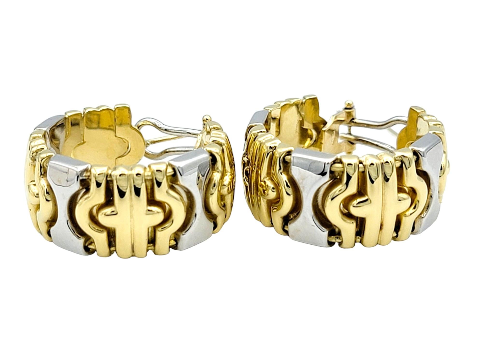 Two-Tone 18 Karat Yellow and White Gold Chunky Ridged Hooped Earrings  In Good Condition For Sale In Scottsdale, AZ