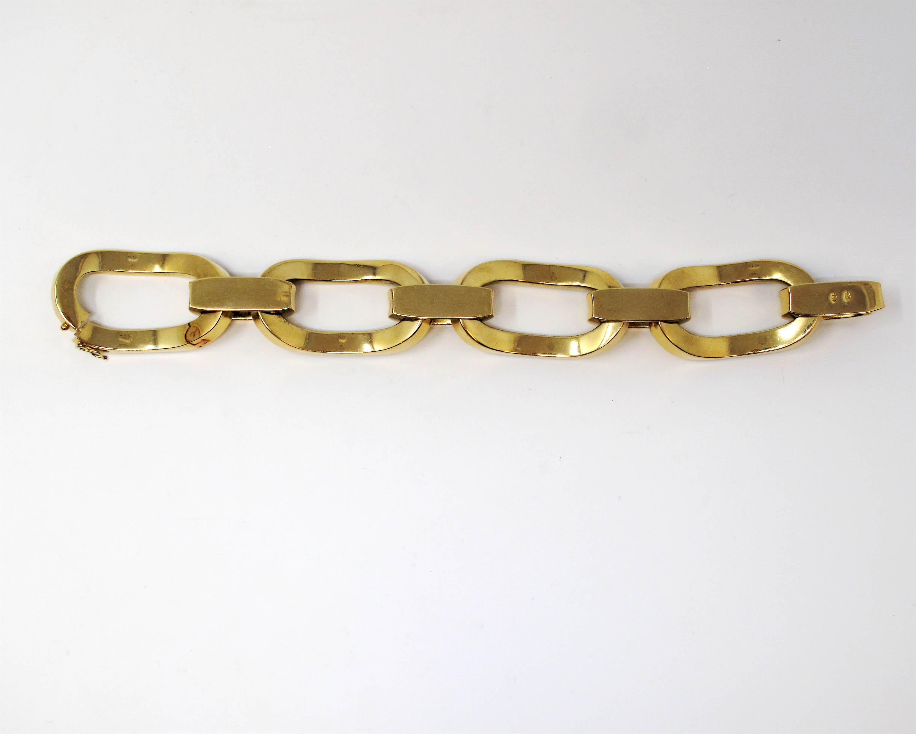 Two-Tone 18 Karat Yellow and White Gold Extra Large Link Bracelet Contemporary 6