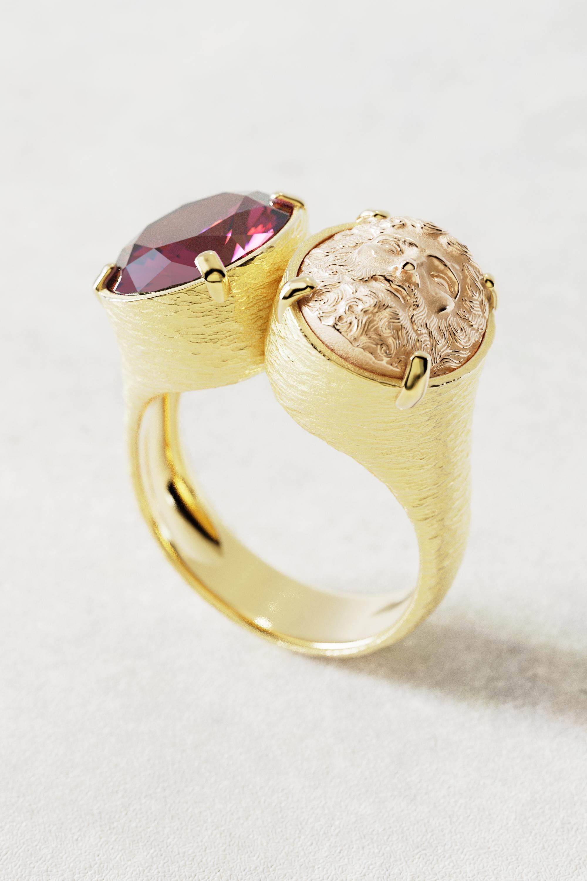 For Sale:  Two-Tone 18k Gold Statement Ring with Rhodolite Garnet and Jupiter Face 12