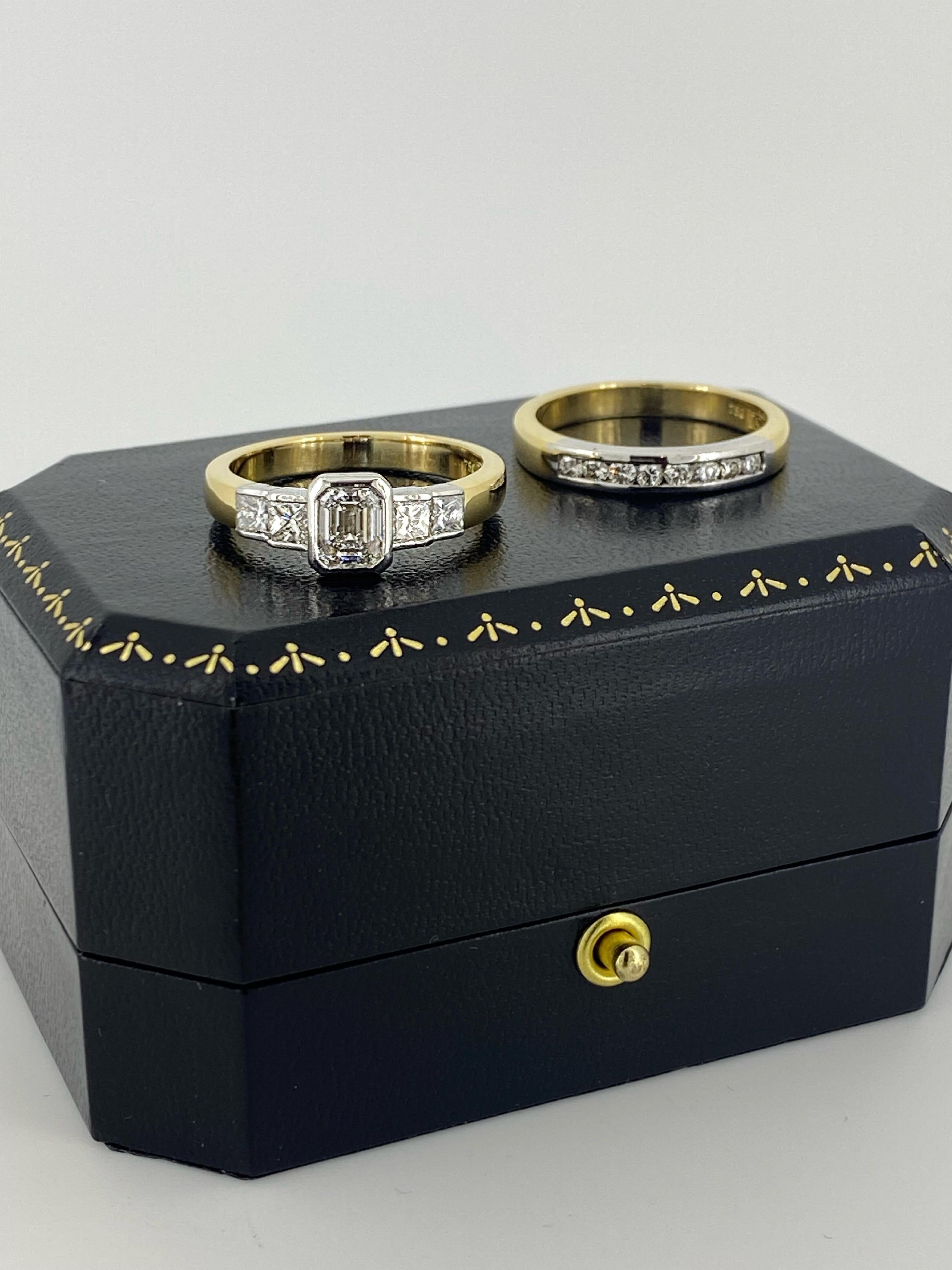 Modern Two-Tone 18K Gold Wedding Set: 1.00ct Emerald Cut Diamond Ring & Diamond Band For Sale