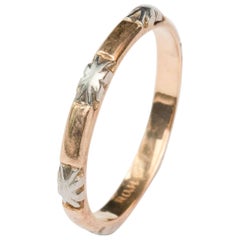 Two-Tone 18 Karat Gold Band with White Gold Stars Vintage Carved Wedding Band