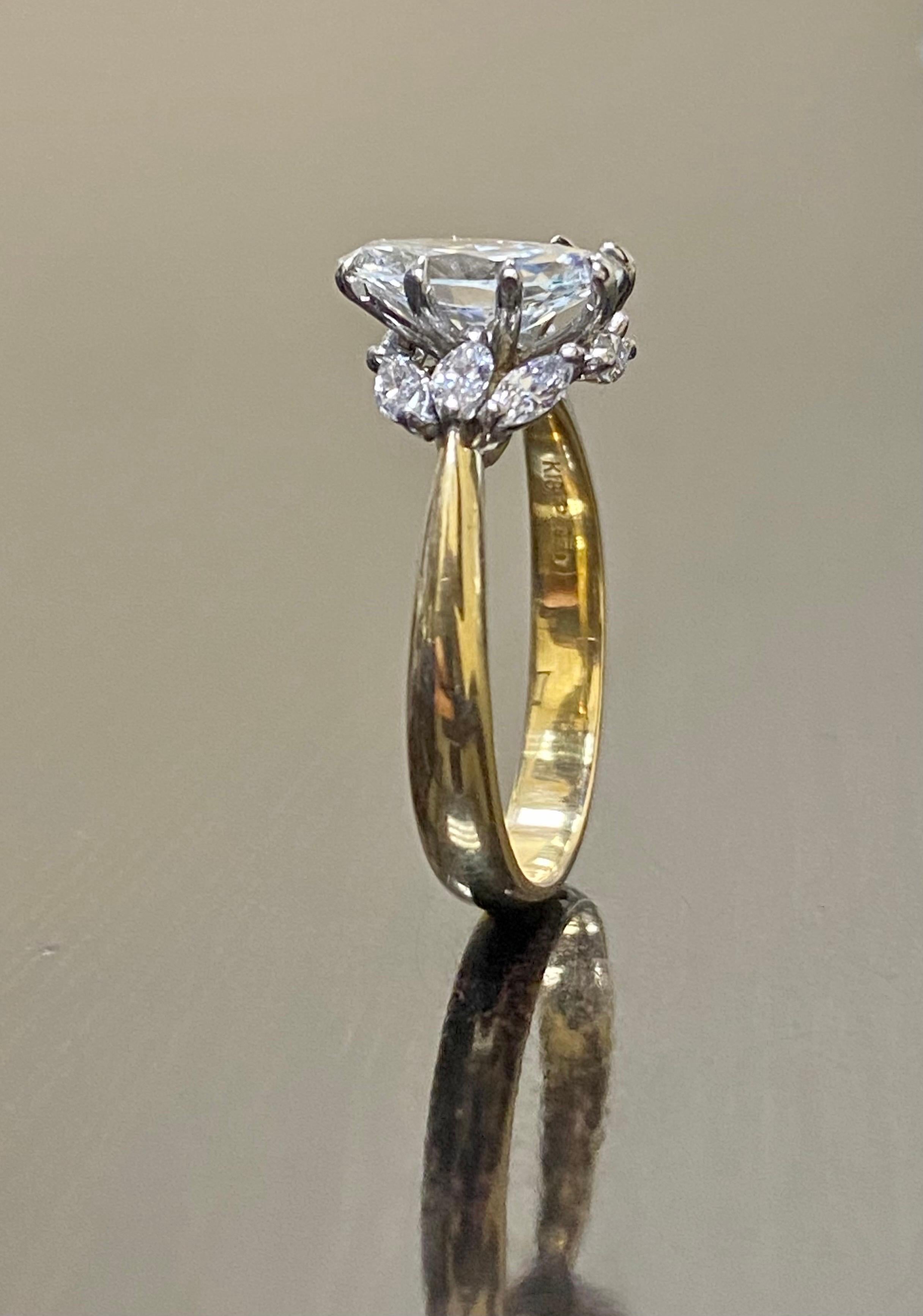 Two Tone 18K Yellow Gold Platinum GIA Certified 2.01 Carat Marquise Diamond Ring For Sale 4