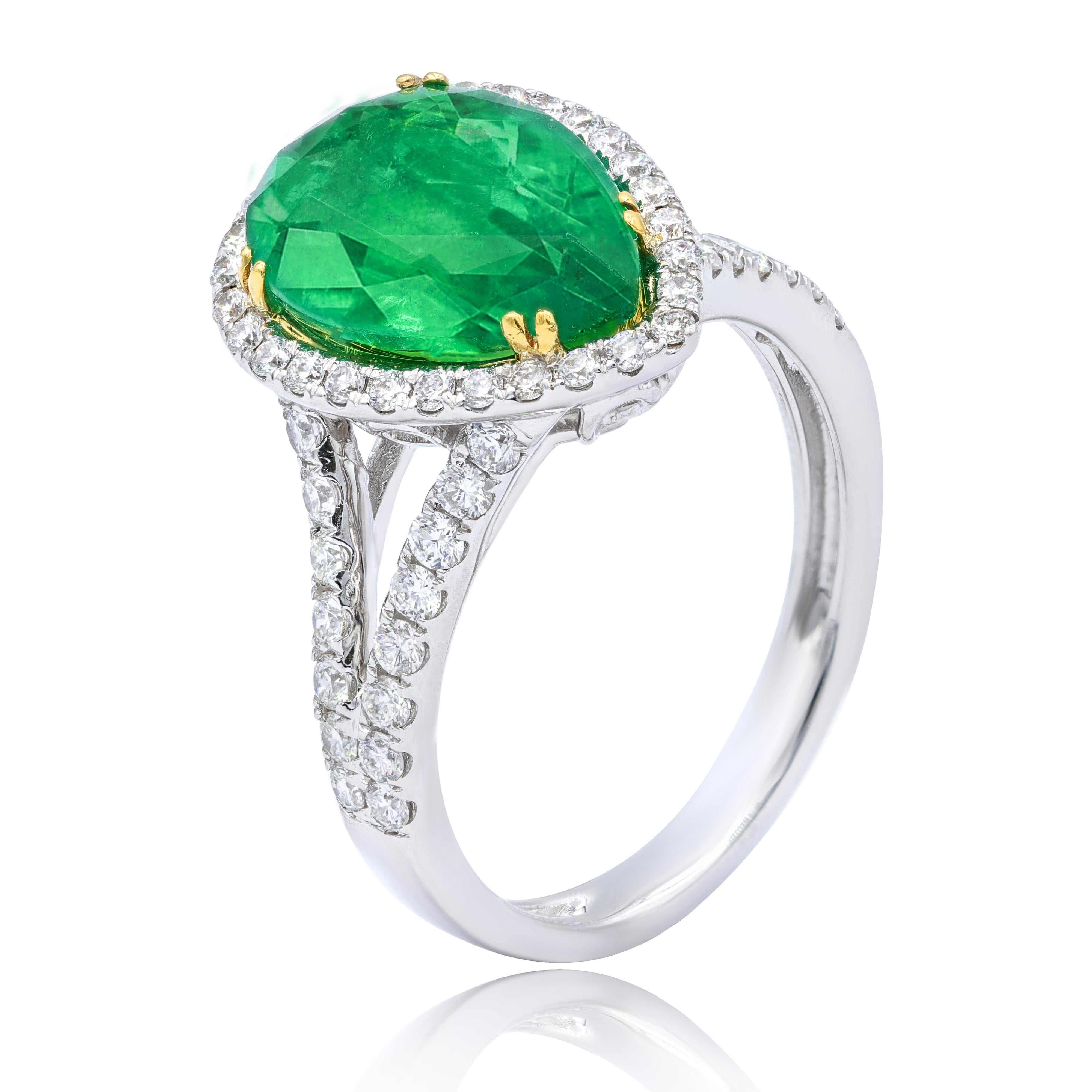 teardrop emerald ring