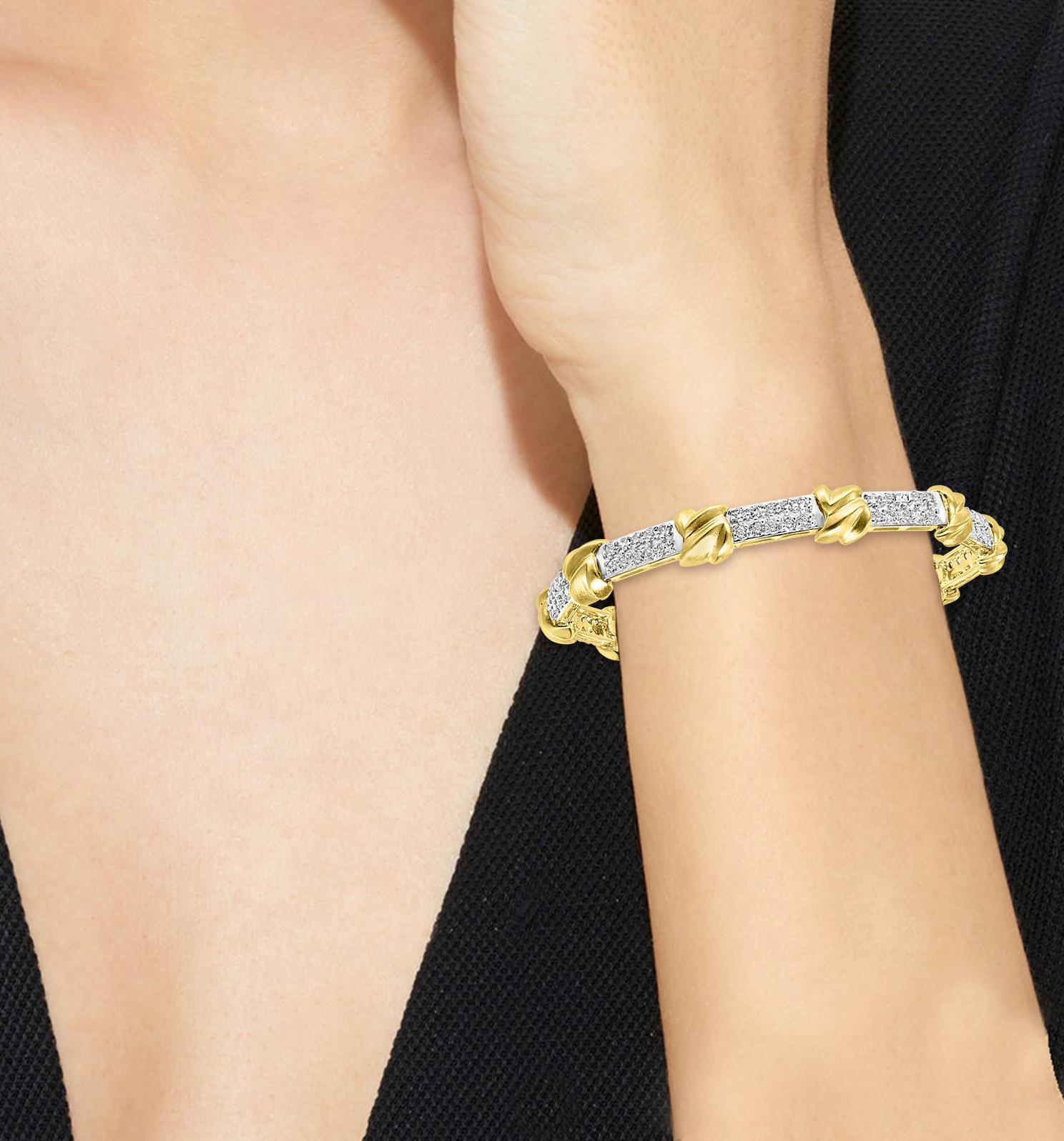 Bracelet bicolore en or jaune 14 carats avec diamants de 5 carats, ancienne propriété Excellent état - En vente à New York, NY