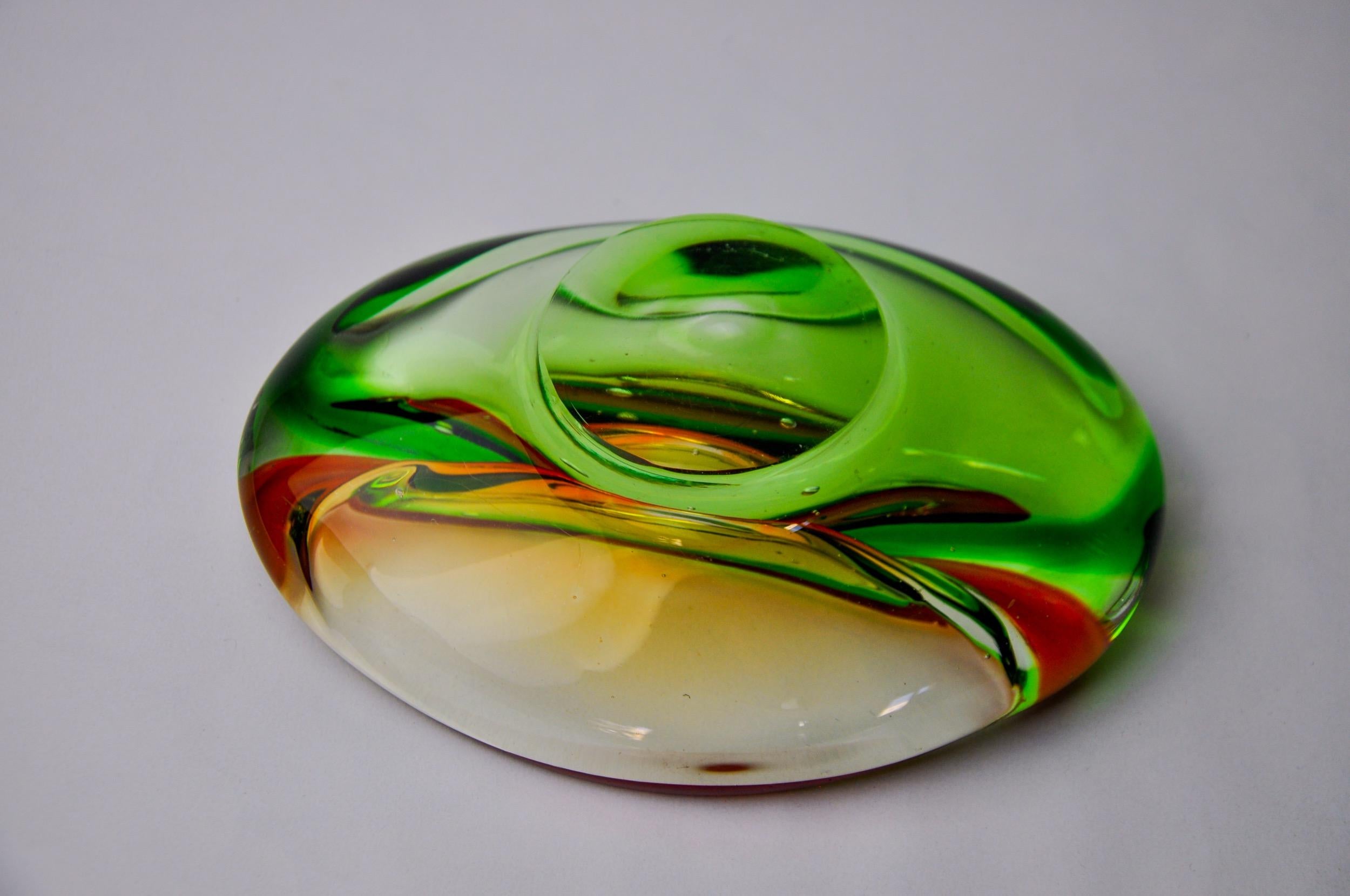 Crystal Two-tone ashtray by Seguso, Murano glass, Italy, 1970 For Sale