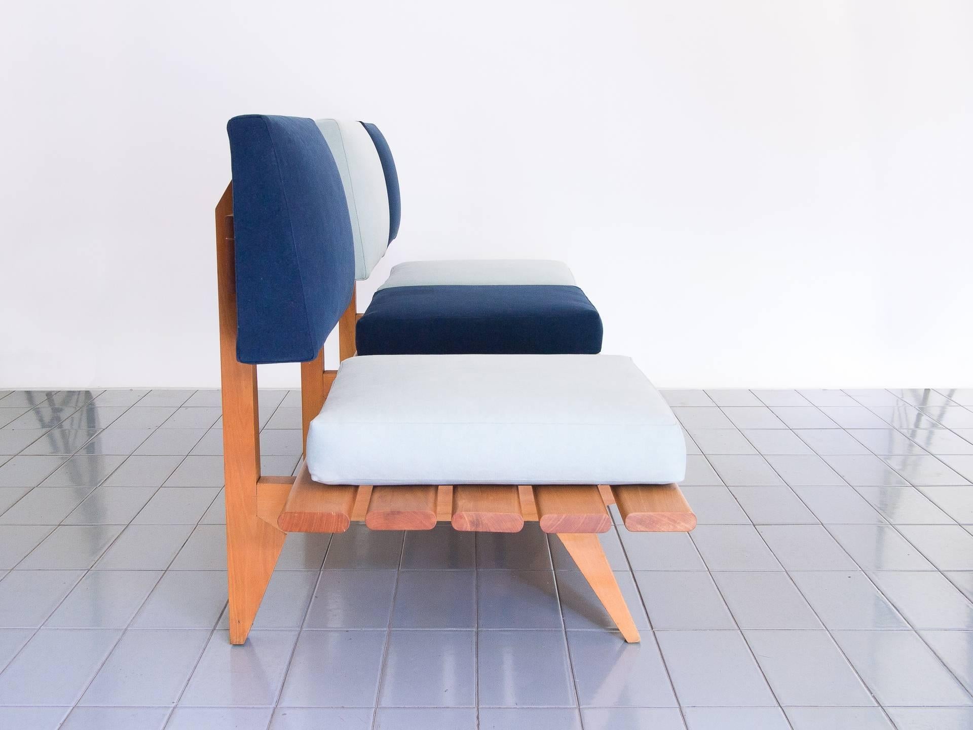 Mid-Century Modern 1958 Two-Tone Blue Sofa in Pau Marfim Wood by Acácio Gil Borsoi, Brazil Modern