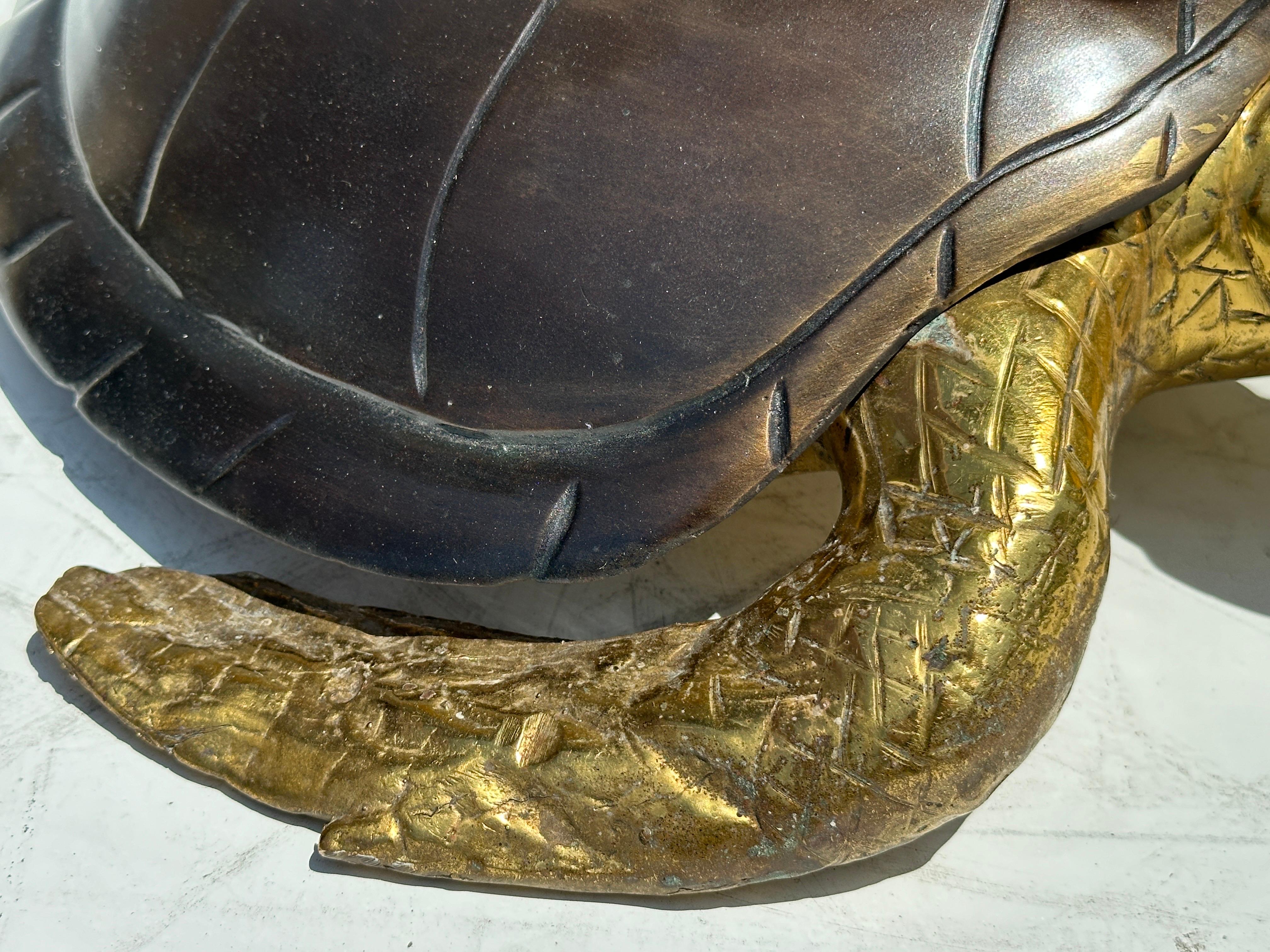 Two Tone Brass Hawksbill Turtle Box / Catch-All In Good Condition In North Hollywood, CA
