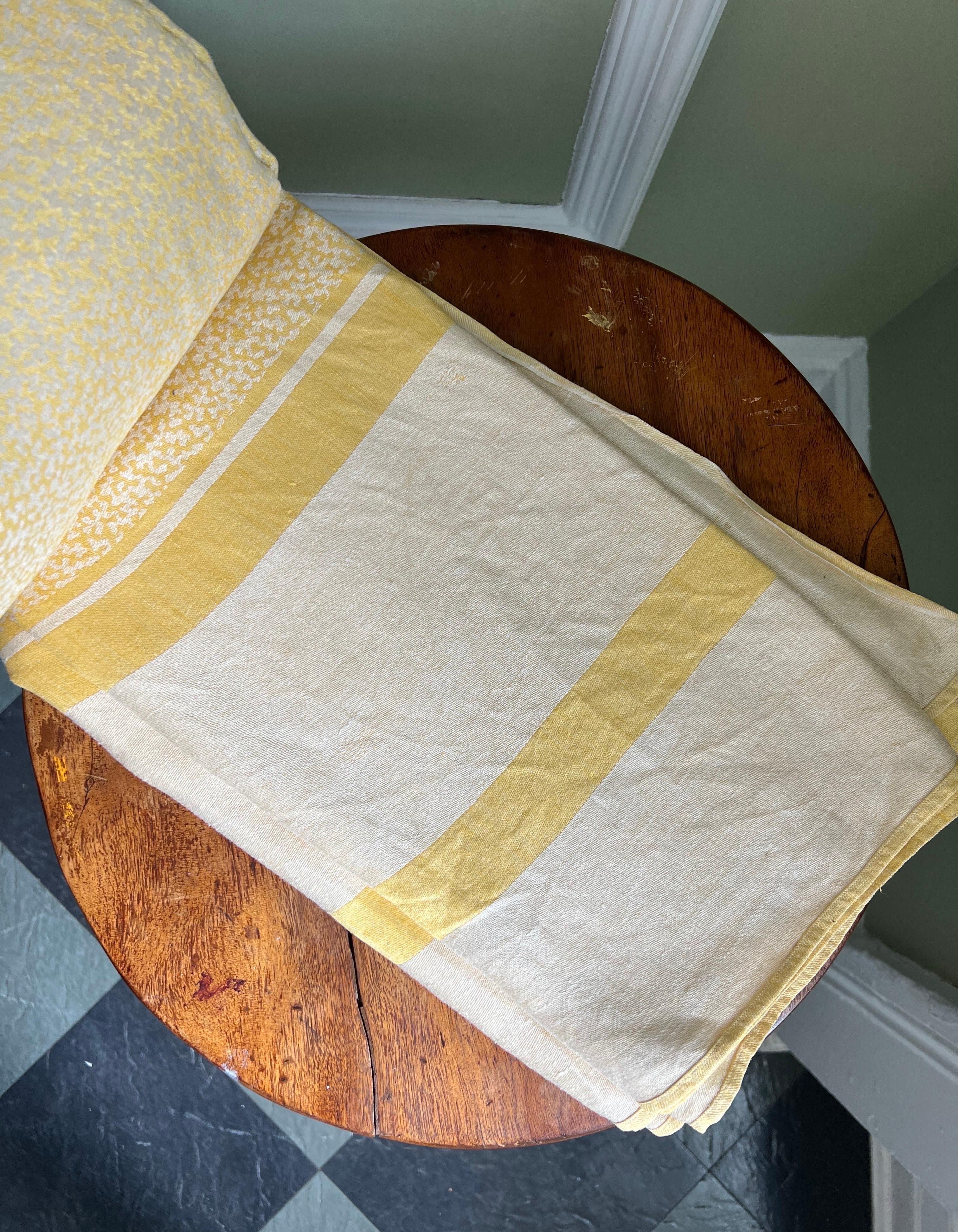 Two-Tone Canary Yellow Tablecloth  In Good Condition In Brooklyn, NY