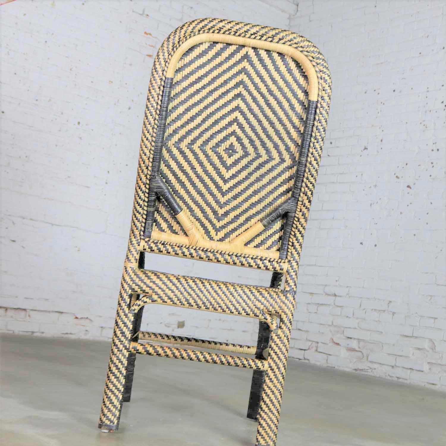 Two-Tone Chevron Pattern Rattan Wicker Tall Back Chair with Spiral Arms In Good Condition In Topeka, KS