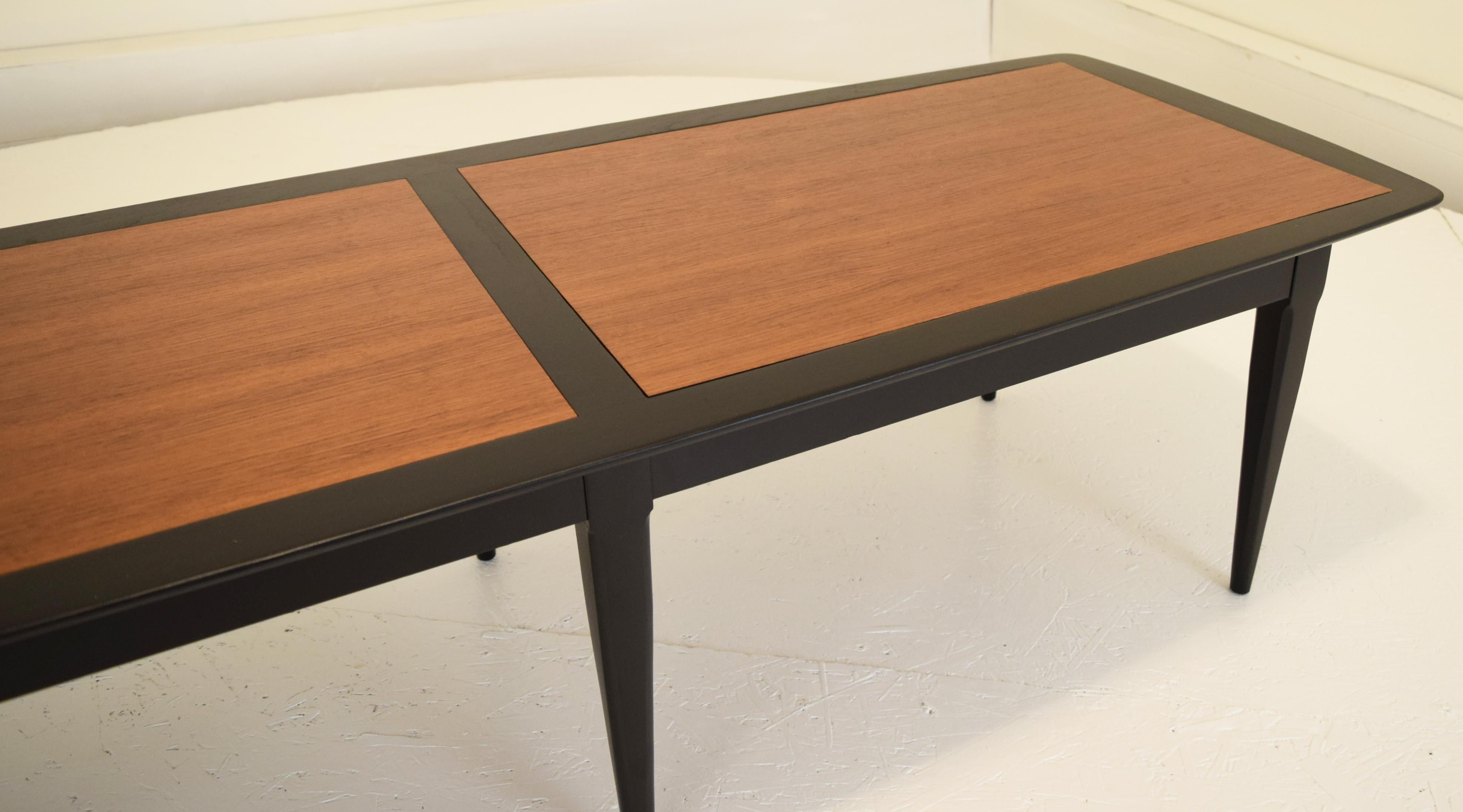 American Two-Tone Coffee Table in Teak and Black Lacquer For Sale