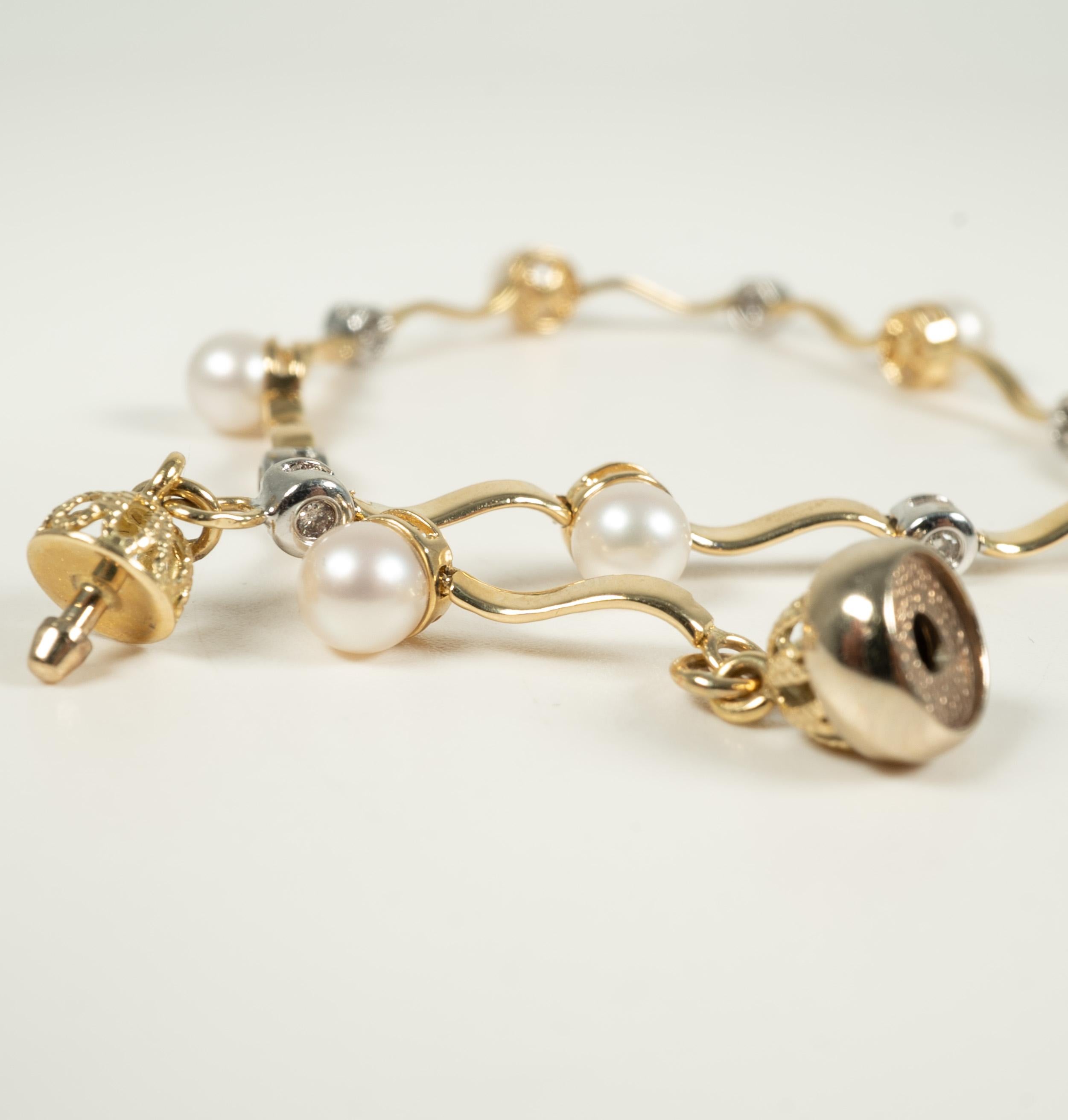 Two Tone Cultured Pearl Diamond Bracelet For Sale 1