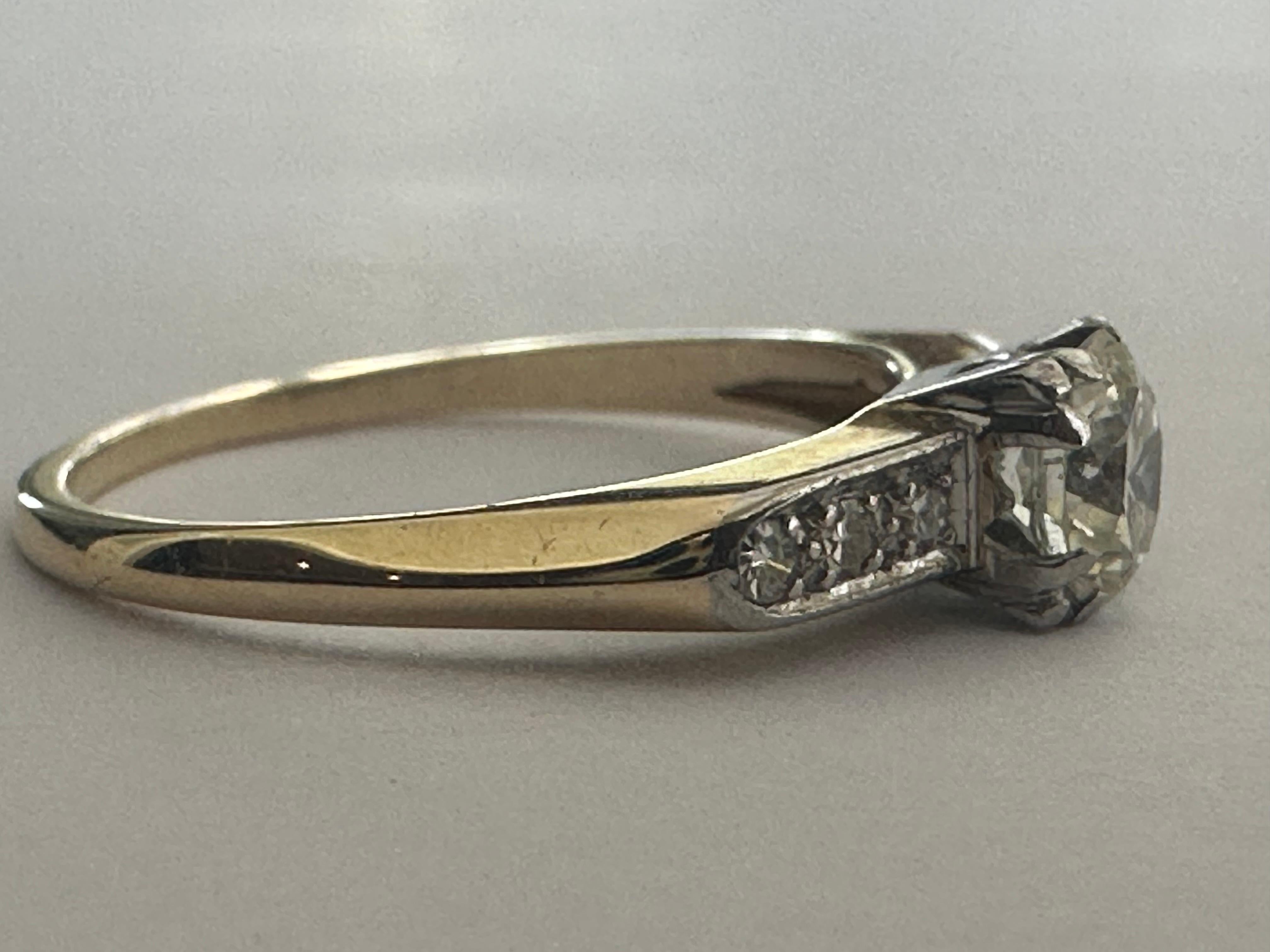 Two-Tone Diamond Engagement Ring  In Good Condition For Sale In Denver, CO