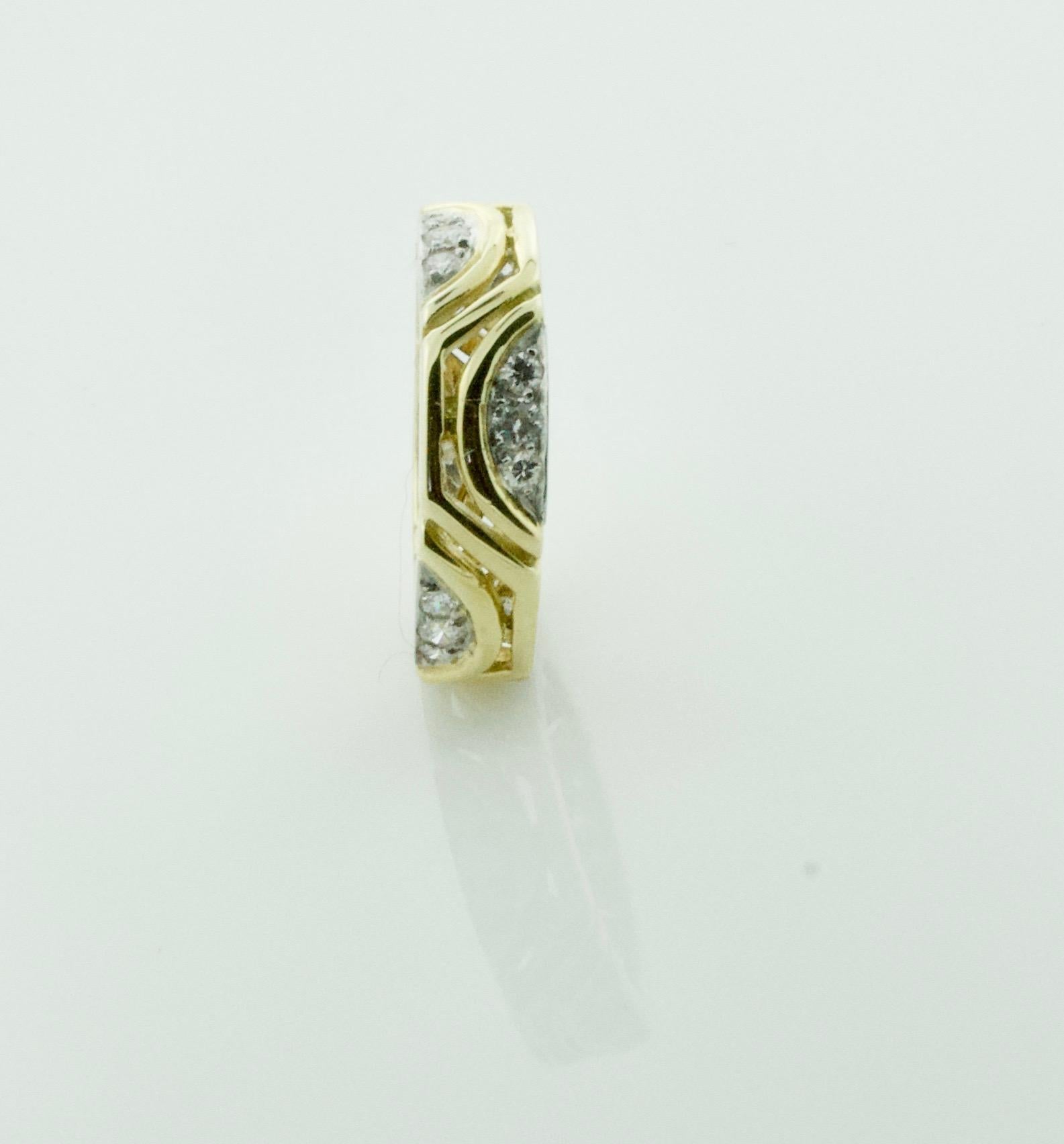 Modern Two-Tone Diamond Eternity Ring in 18 Karat White and Yellow Gold For Sale