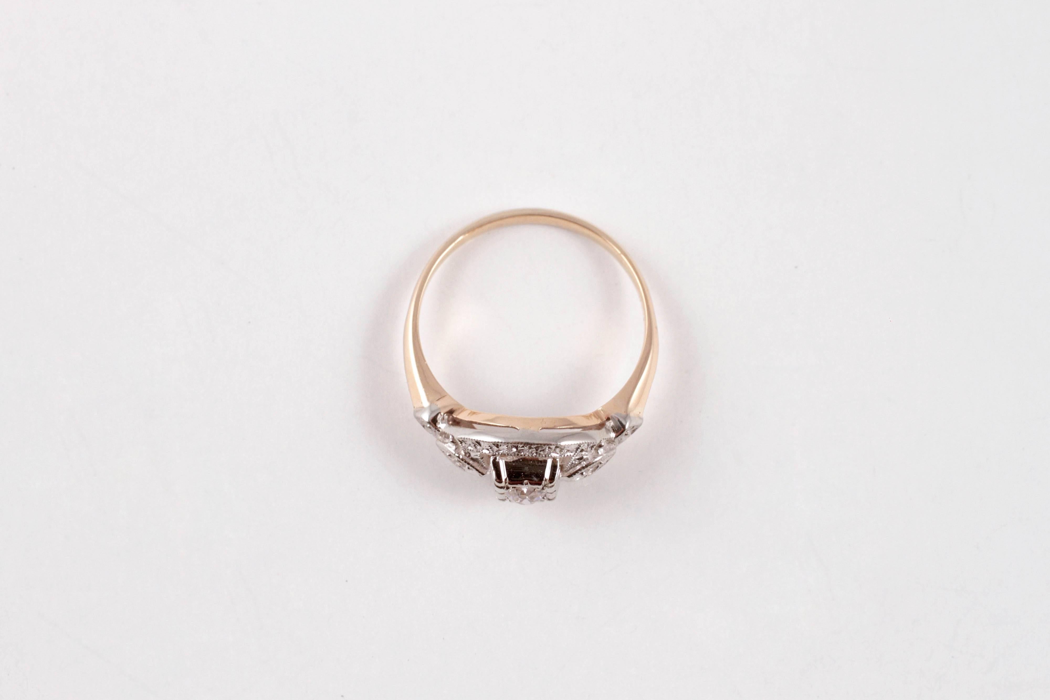 Two-Tone Diamond Ring 3
