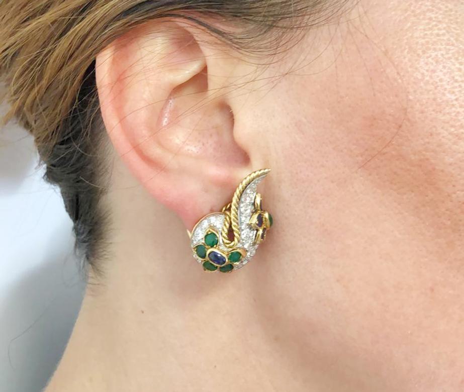 Diamond Sapphire Emerald Paisley Earrings In Good Condition In New York, NY