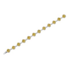 Roman Malakov 9,29 Karat Cushion Cut Fancy Gelbes Diamant-Halo-Modearmband