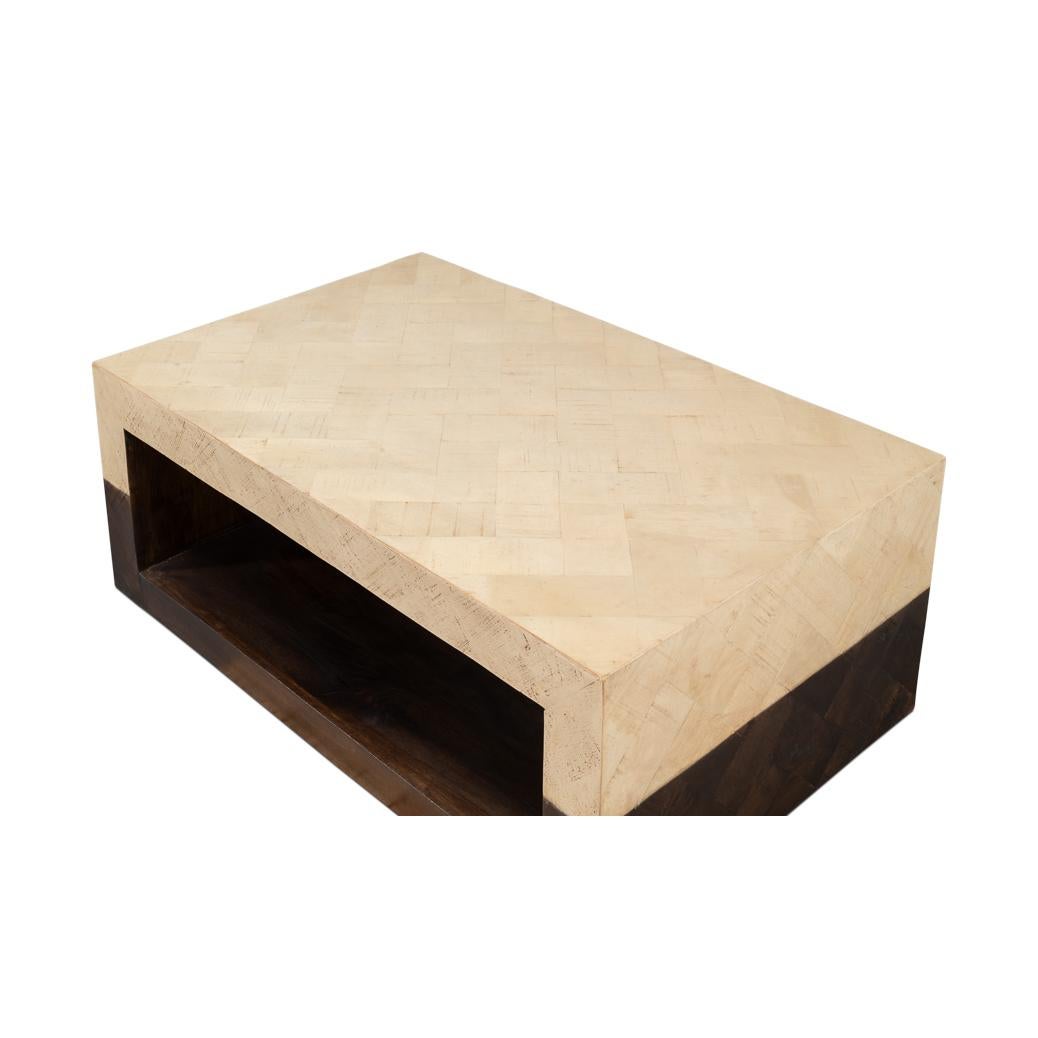 Two-Tone Geometric Coffee Table In New Condition For Sale In Westwood, NJ