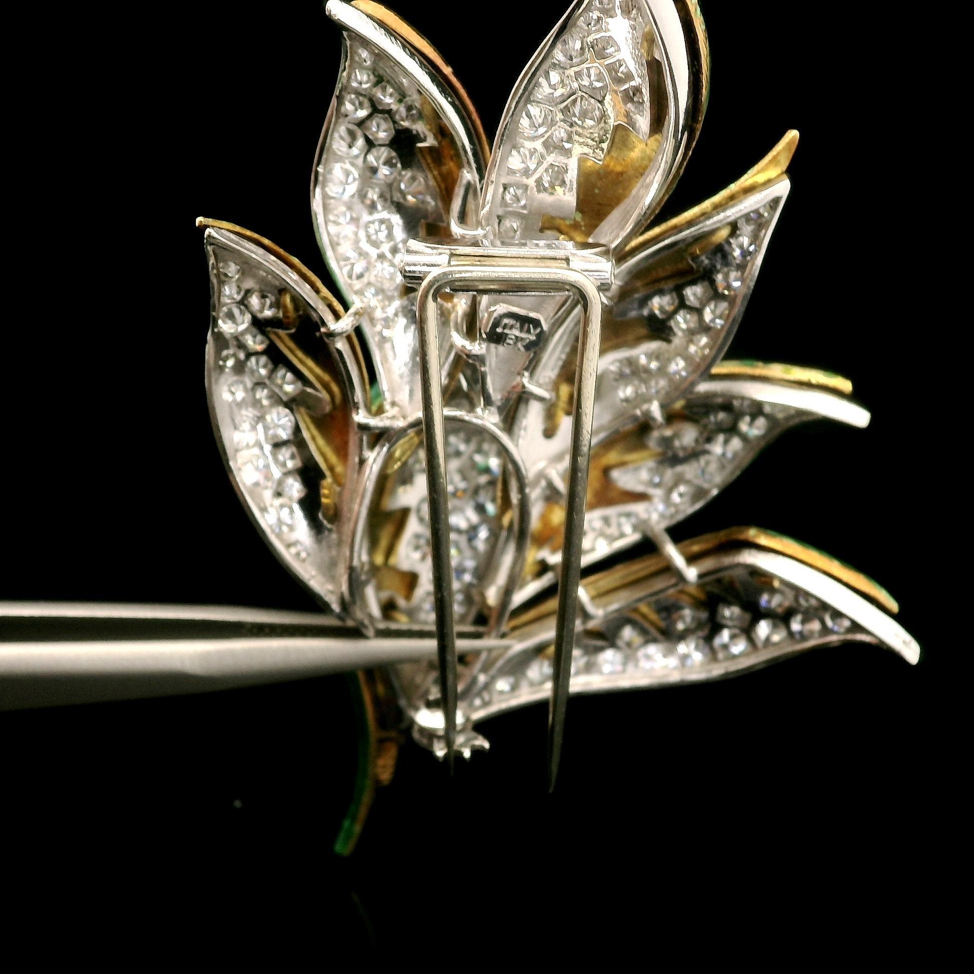 Two-Tone Gold 3.20ctw Diamond Vivid Green Enamel Magnificent Foliage Leaf Brooch For Sale 2