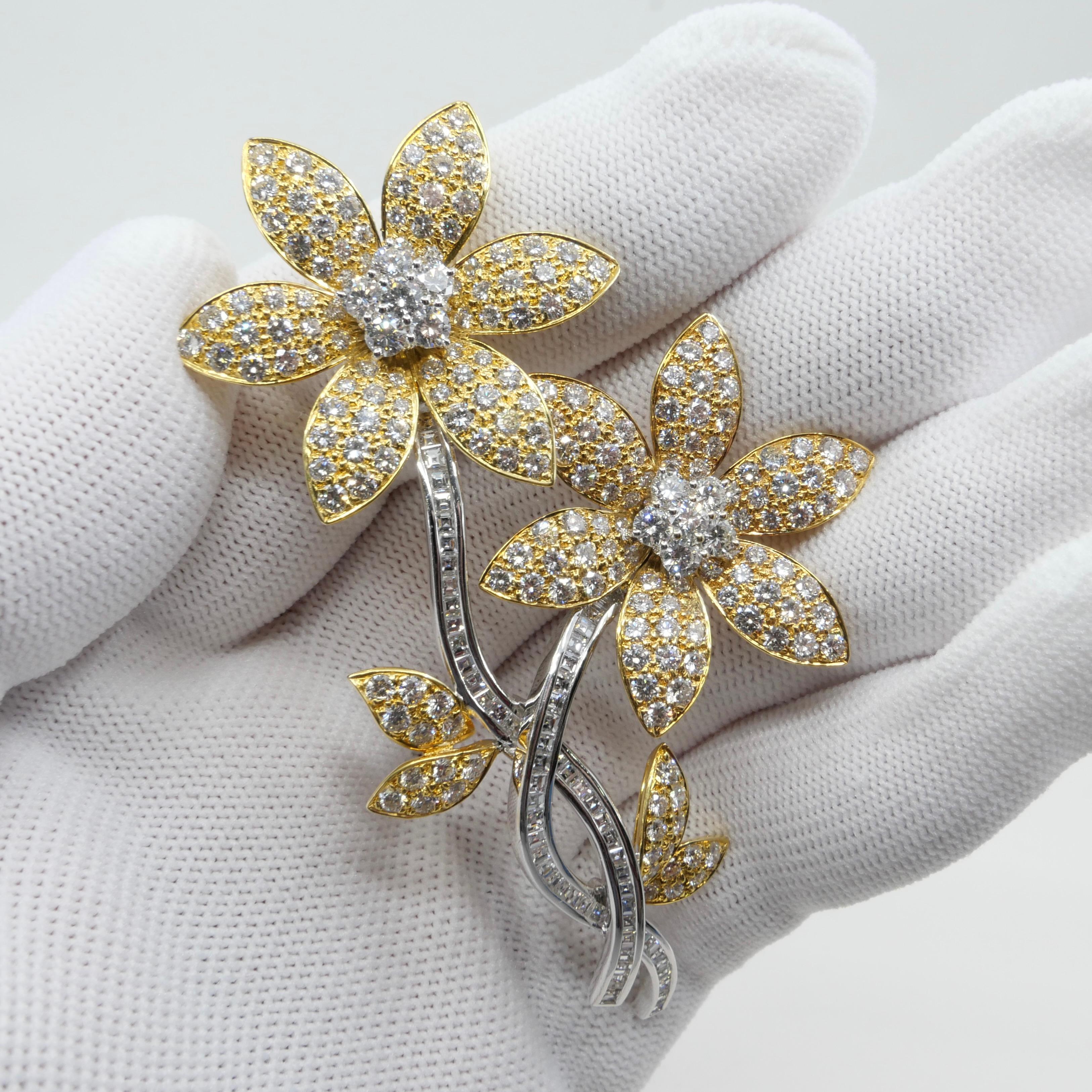 Two Tone Gold & 7.81 Ctw Diamond Flower Statement Brooch Pendant, Two Use For Sale 7
