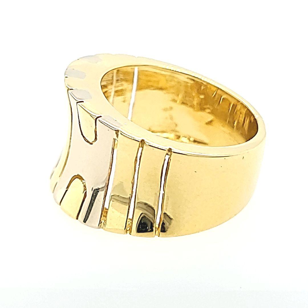 Two Tone Gold Concave Band Ring In Good Condition For Sale In Coral Gables, FL