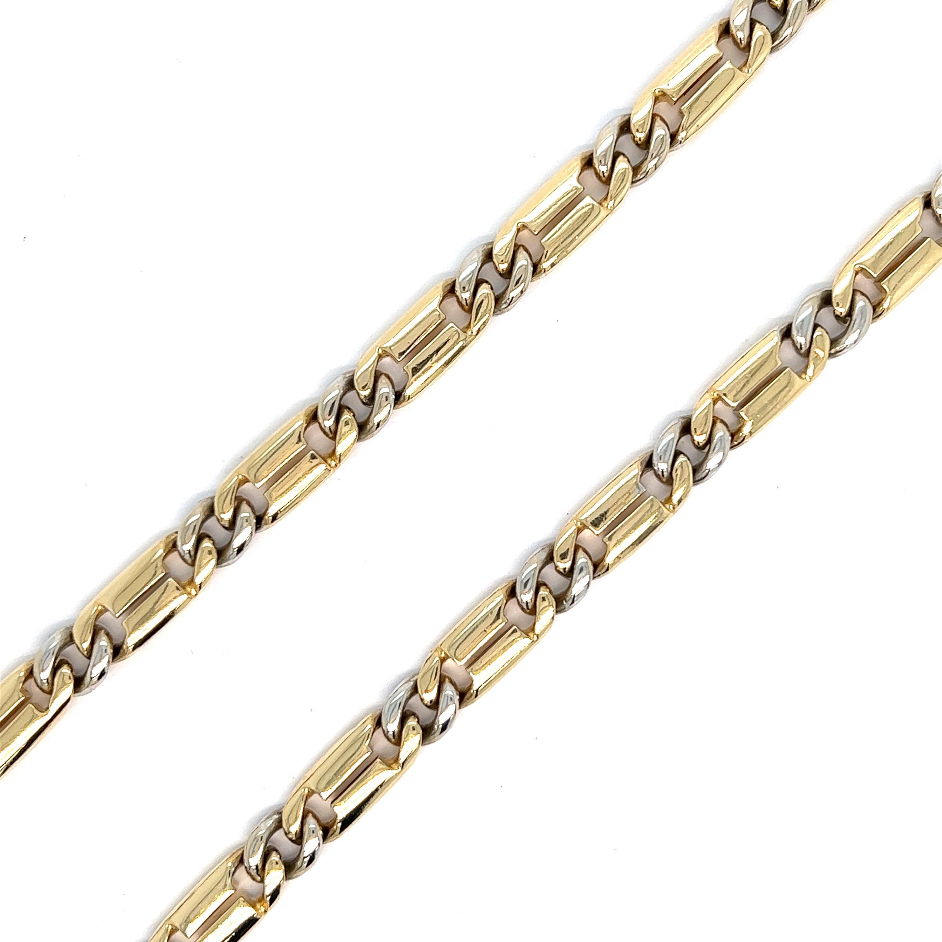 Two-Tone Gold Link Necklace In Excellent Condition For Sale In New York, NY