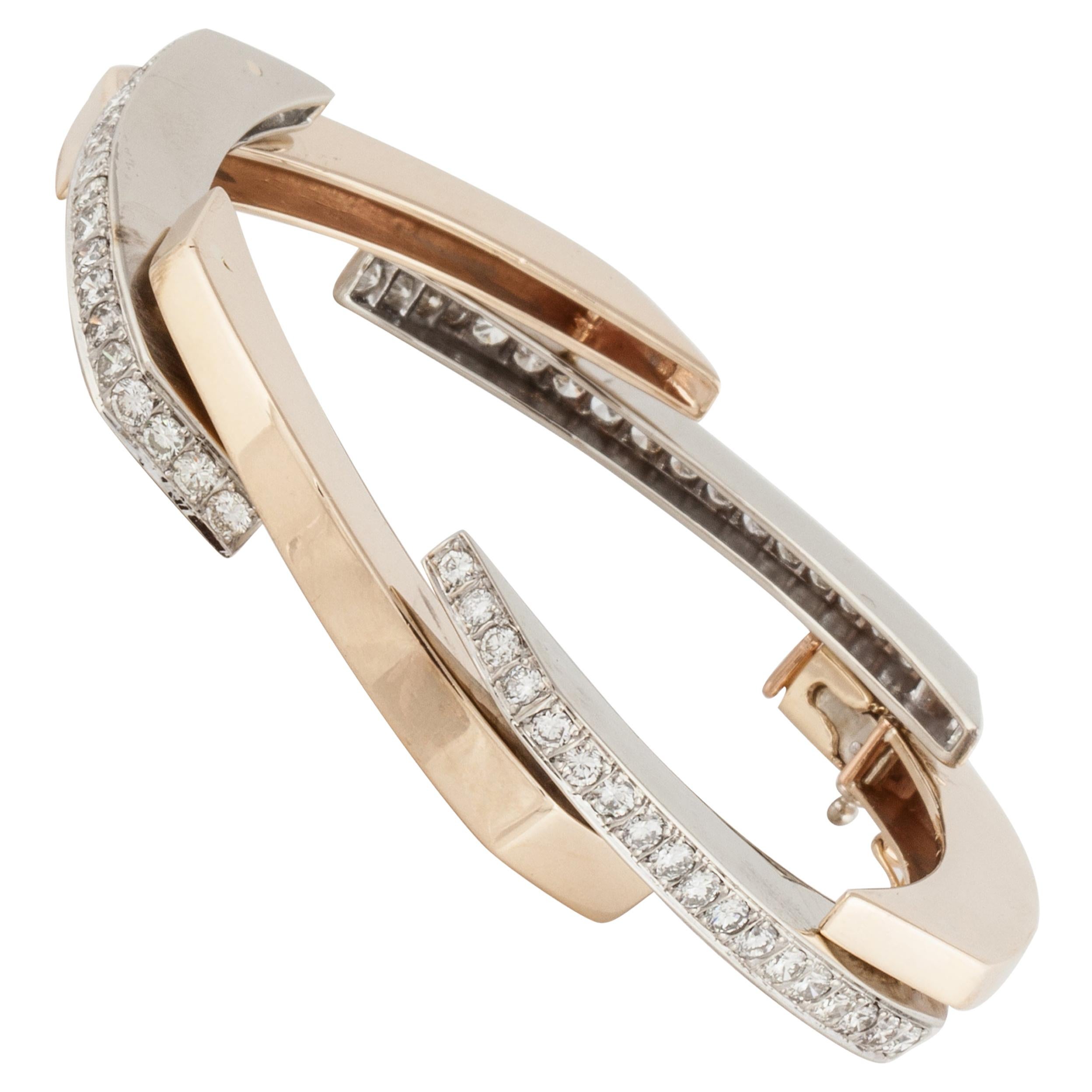 Gliederarmband mit abwechselnden Diamanten aus 14 Karat zweifarbigem Gold im Angebot