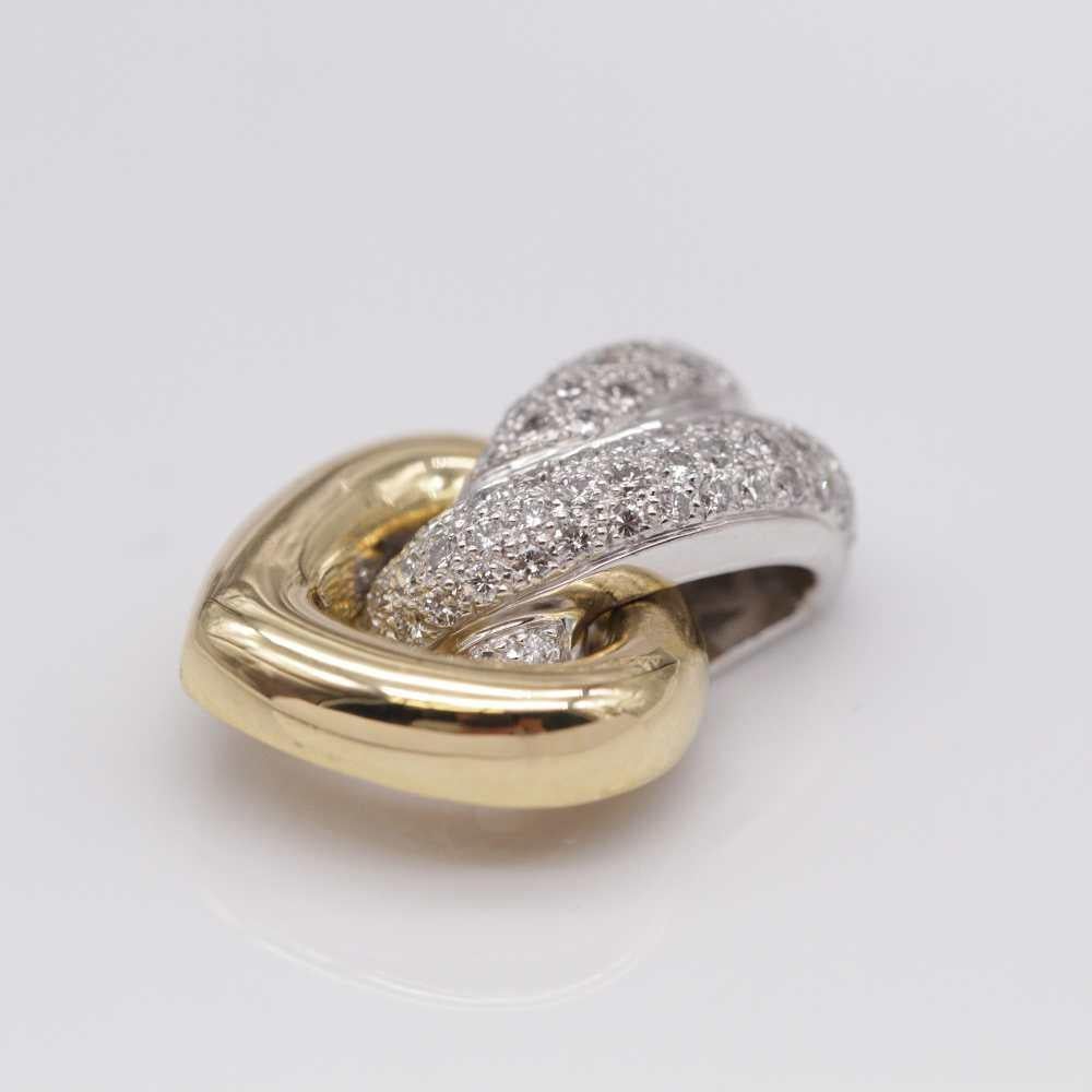 Donna Ciondolo in oro bicolore con diamanti Brilliante incastonati a pavé in vendita