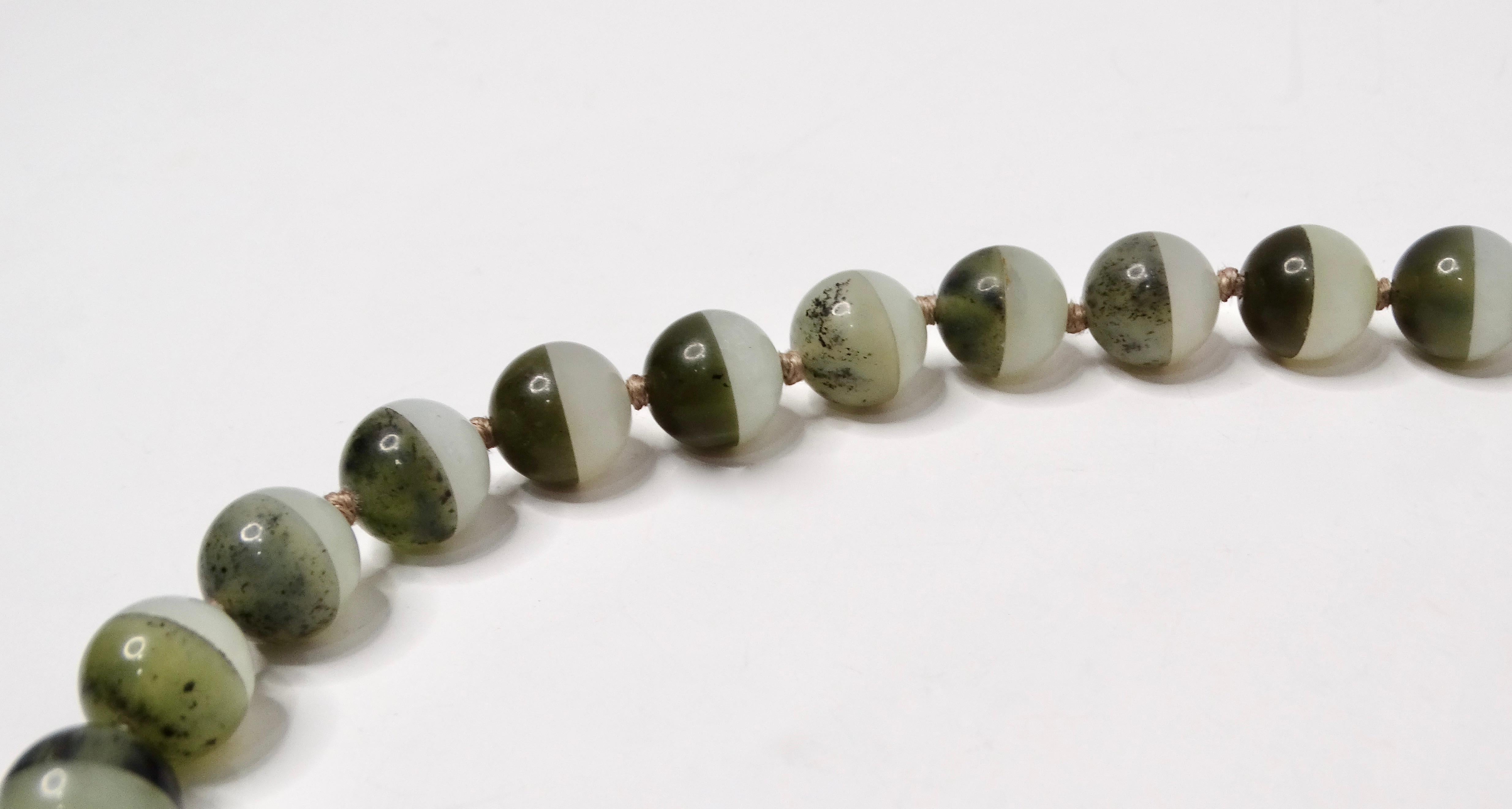 Donna Collana di perline in giada e argento bicolore in vendita