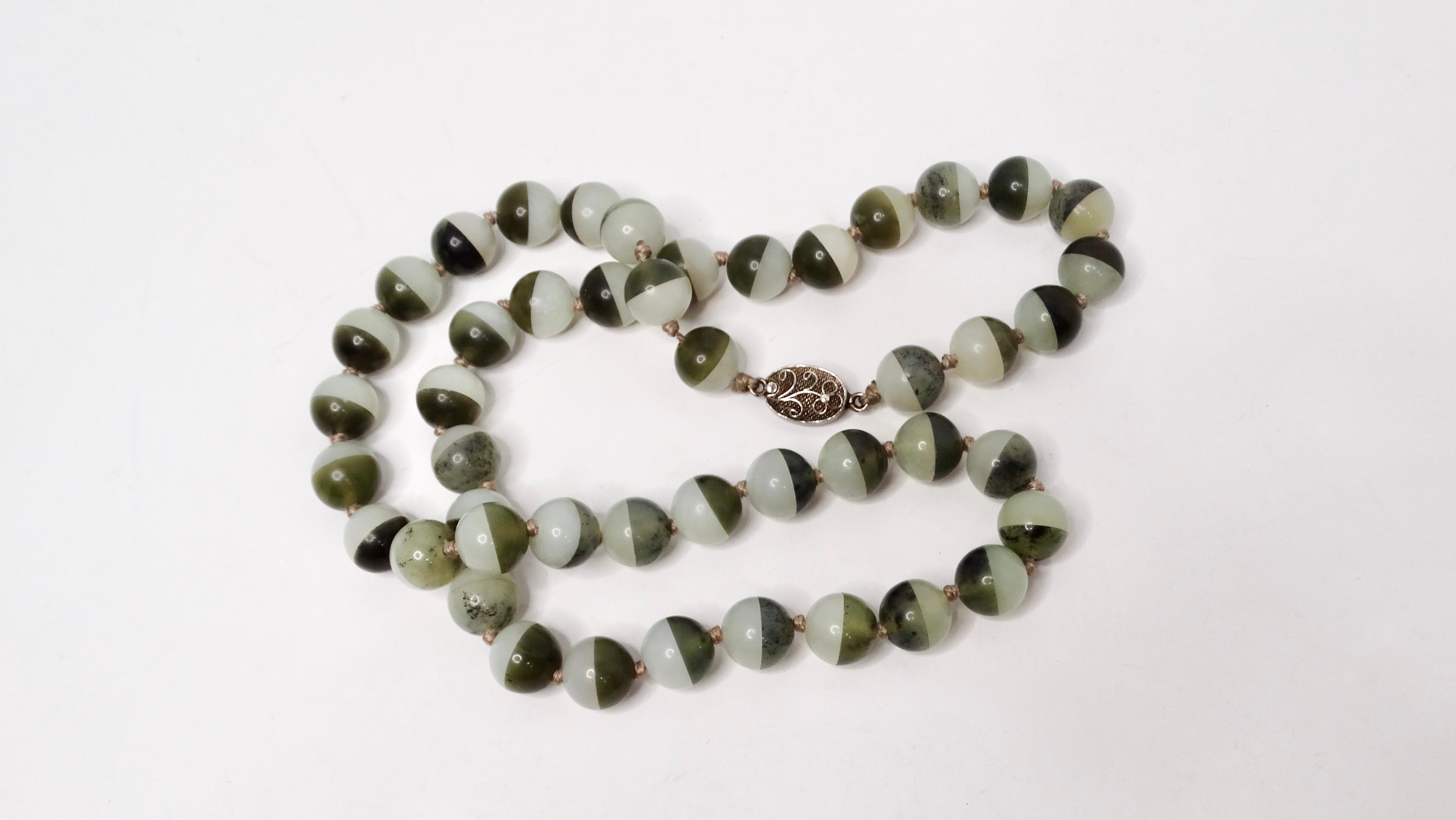 Collana di perline in giada e argento bicolore in vendita 2