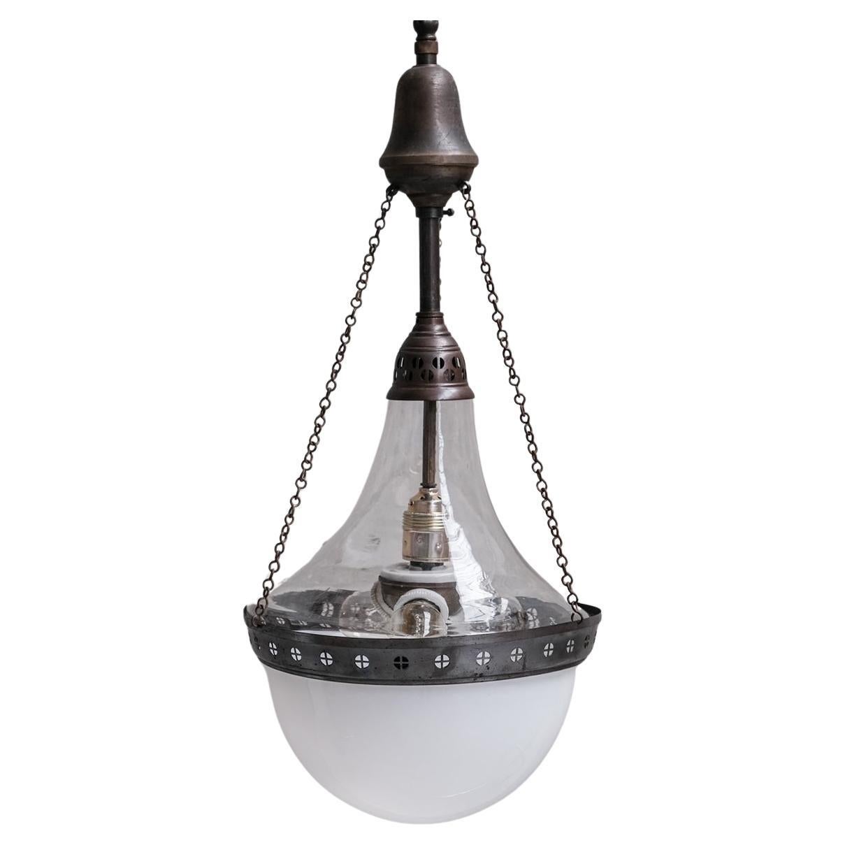 Grande lampe suspendue antique bicolore en vente