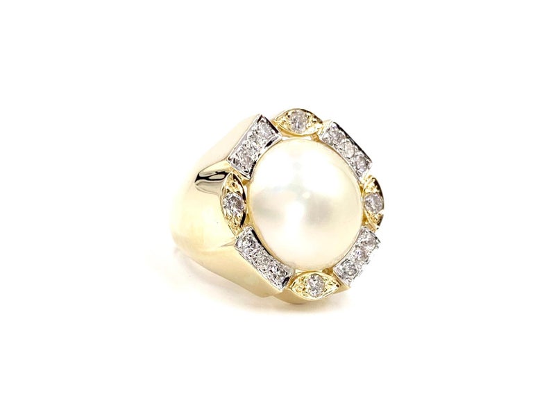 Two-Tone Large Mabe Pearl and Diamond Ring For Sale at 1stDibs