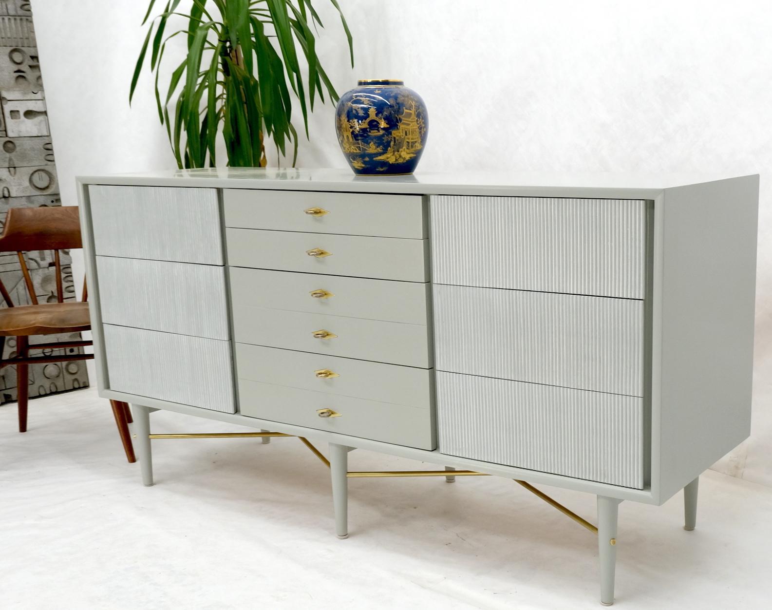 Two Tone Light Grey & White Fluted Drawer Fronts Brass Stretchers Long Dresser  For Sale 2