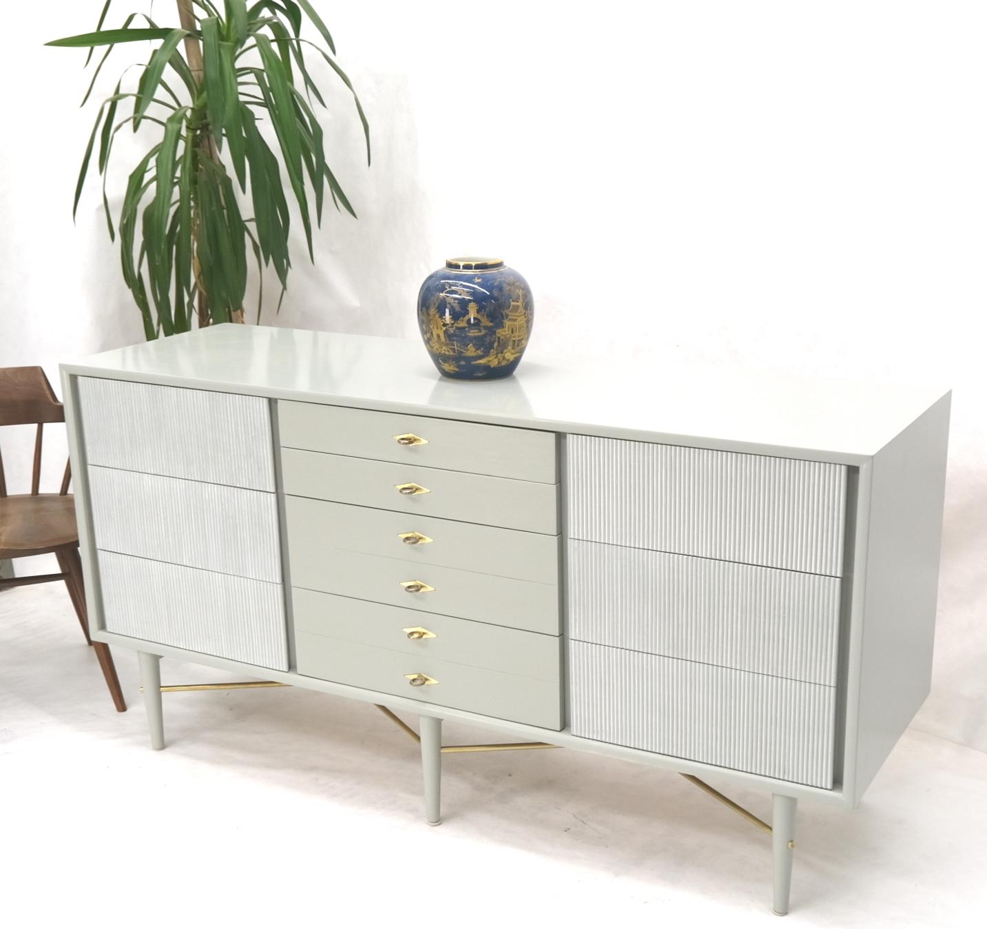 Two Tone Light Grey & White Fluted Drawer Fronts Brass Stretchers Long Dresser  For Sale 3