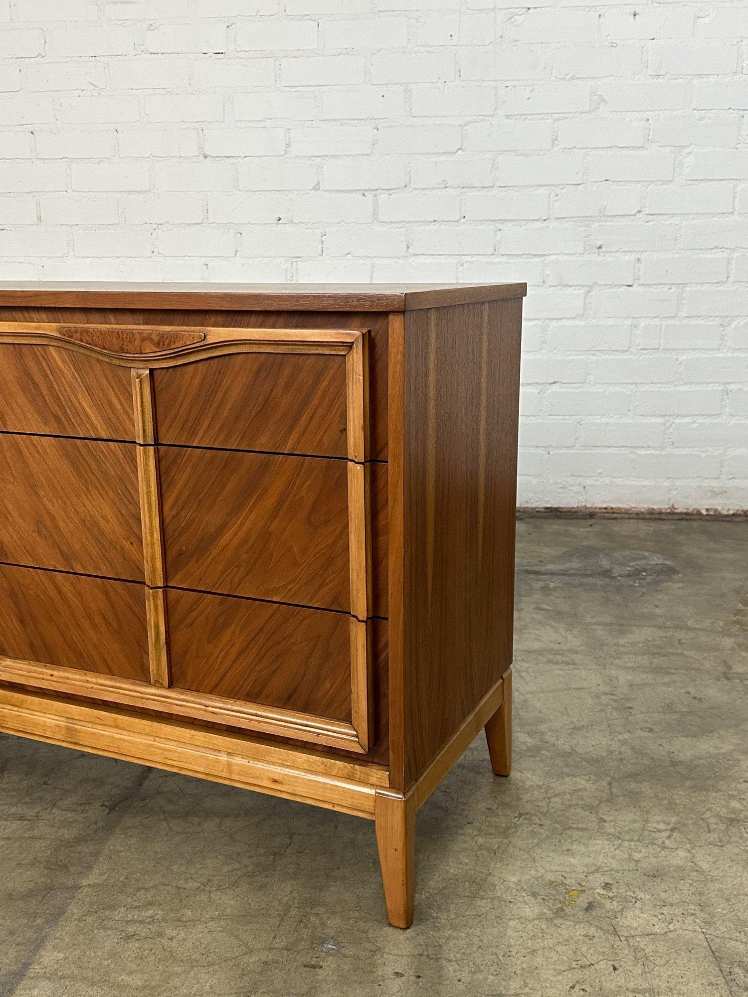 Two Tone Mid Century Dresser For Sale 4