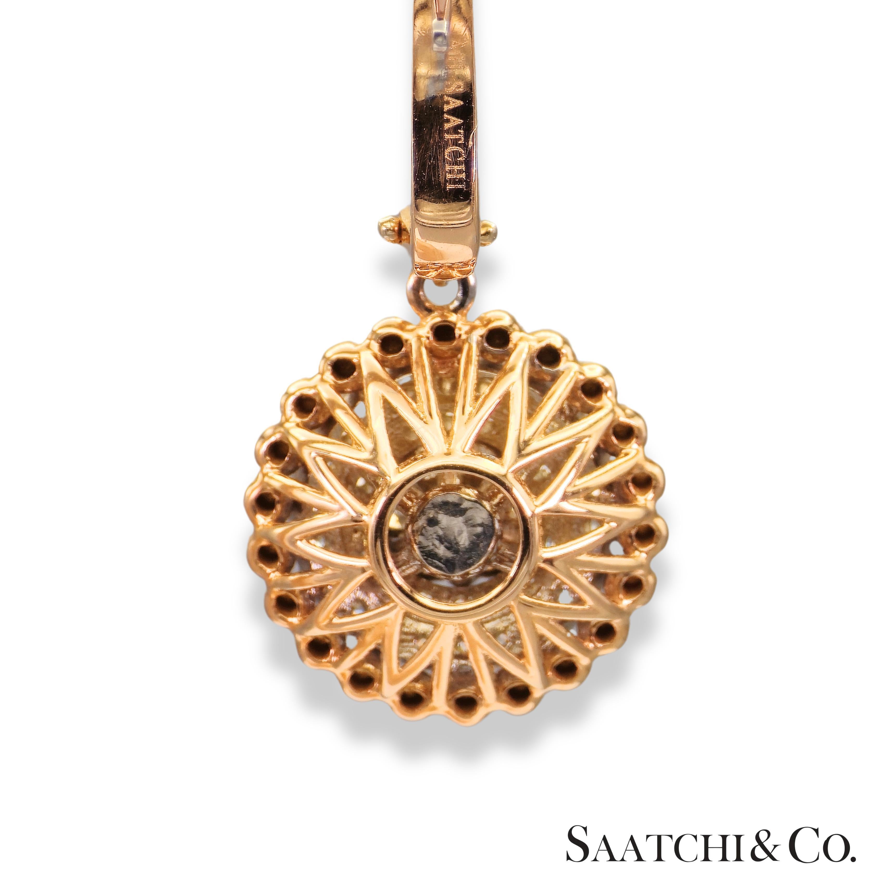 Two Tone Natural Diamond Earring in 18K 750 White & Rose Gold In New Condition For Sale In New York, NY