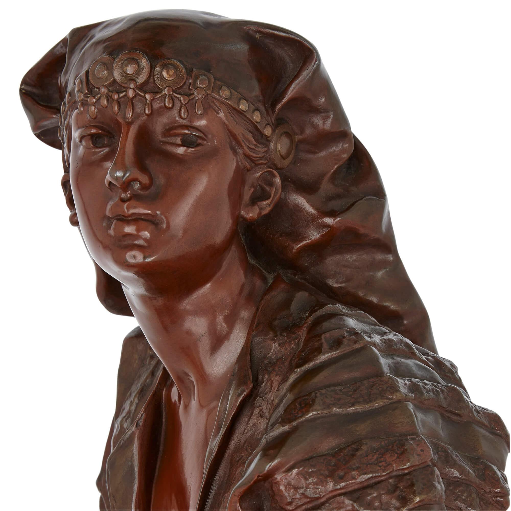 Two-Tone Patinated Bronze Sculpture by G. Leroux Depicting Aida  In Good Condition For Sale In London, GB