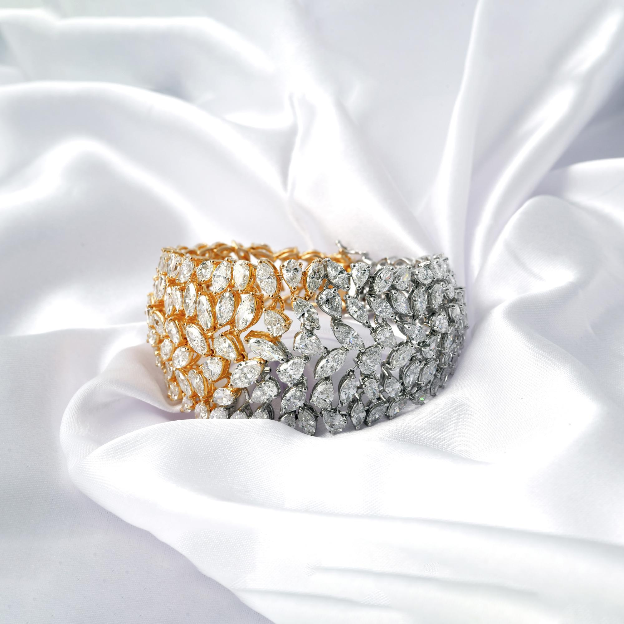 Pulsera ancha de oro macizo de 14 quilates con racimo de diamantes pera y marquesa en dos tonos Corte mixto en venta