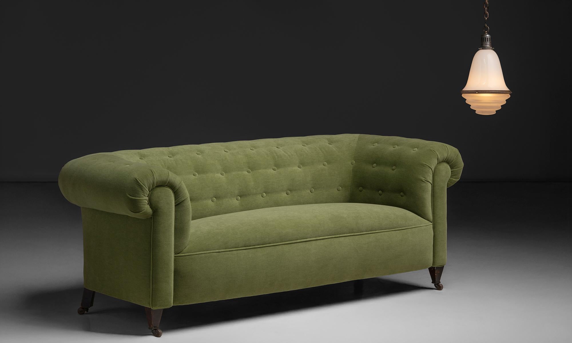 Colgante bicolor, Países Bajos circa 1940 Latón en venta