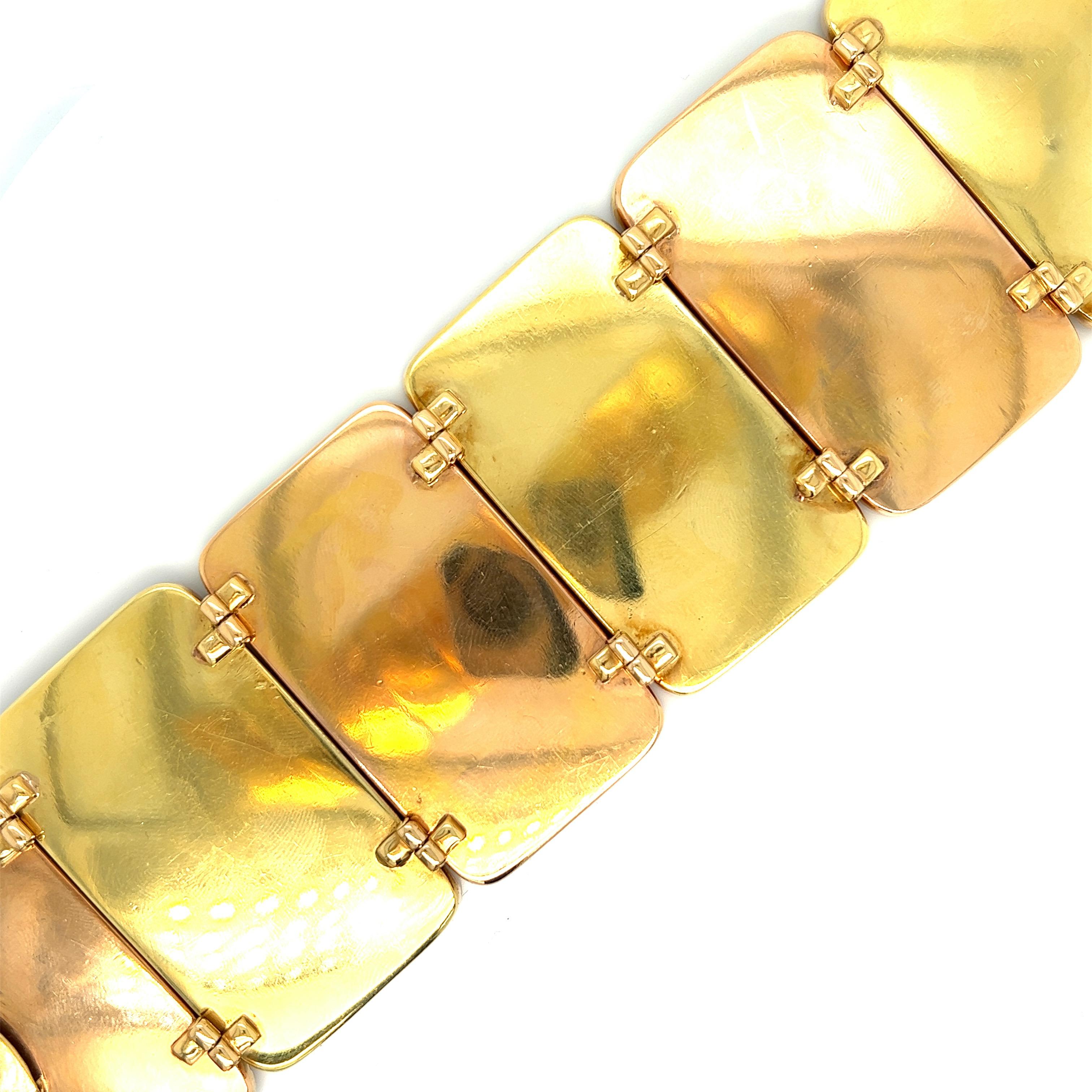 Zweifarbiges, rechteckiges Armband aus Goldplättchen im Zustand „Hervorragend“ im Angebot in New York, NY