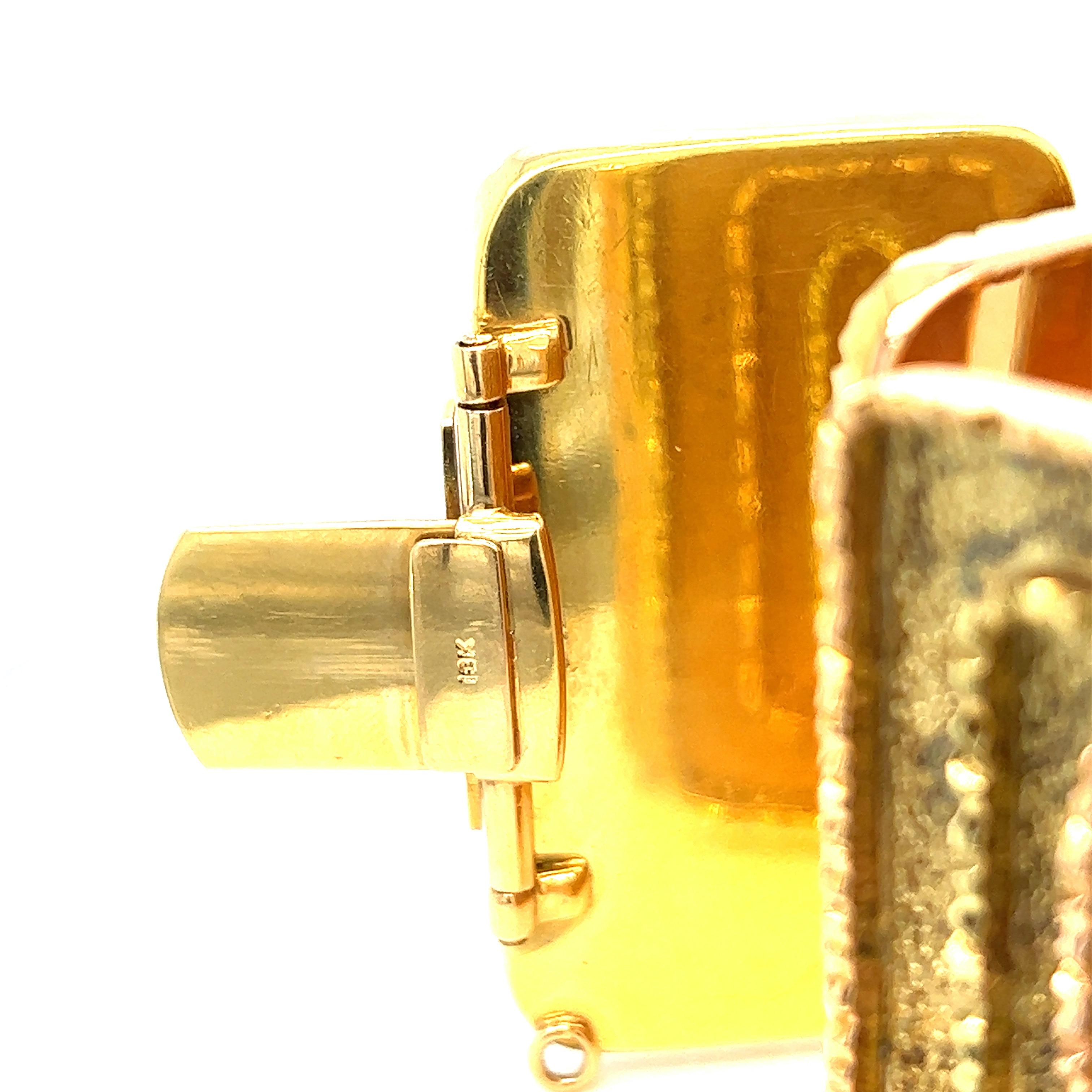 Two-Tone Rectangular Gold Panels Bracelet For Sale 2